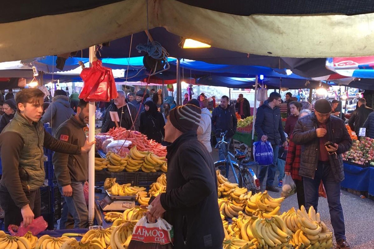 Yoksulluk sınırı 9 bin liraya dayandı