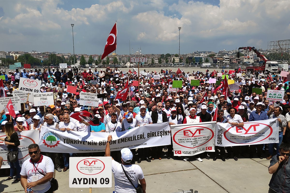 Fethi Gürer: Emeklilikte yaşa takılanların sorununun kökten çözülmesi şart