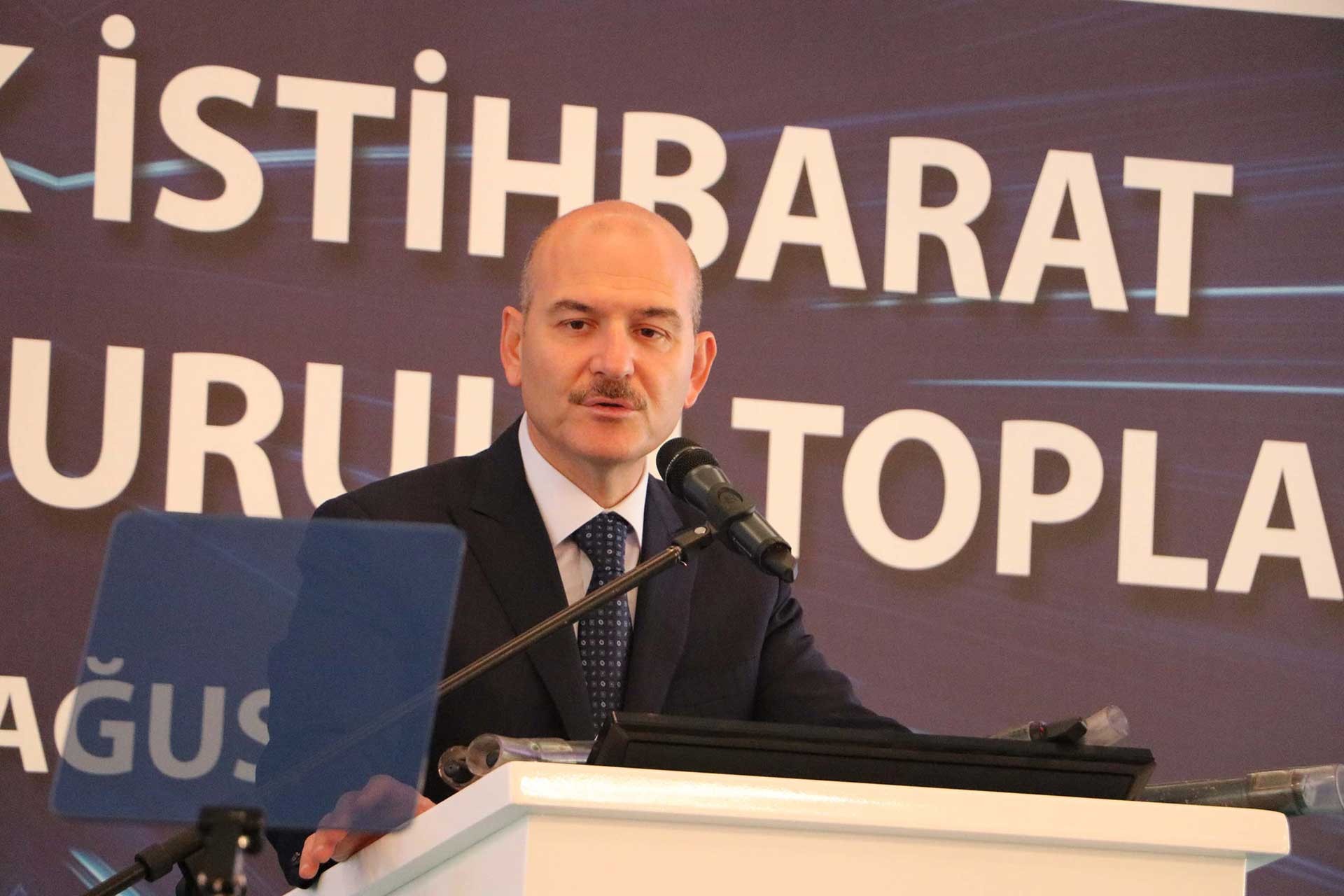 CHP'li Zeynel Emre'den Soylu'ya "koruma" tepkisi: Dalga mı geçiyorsunuz?