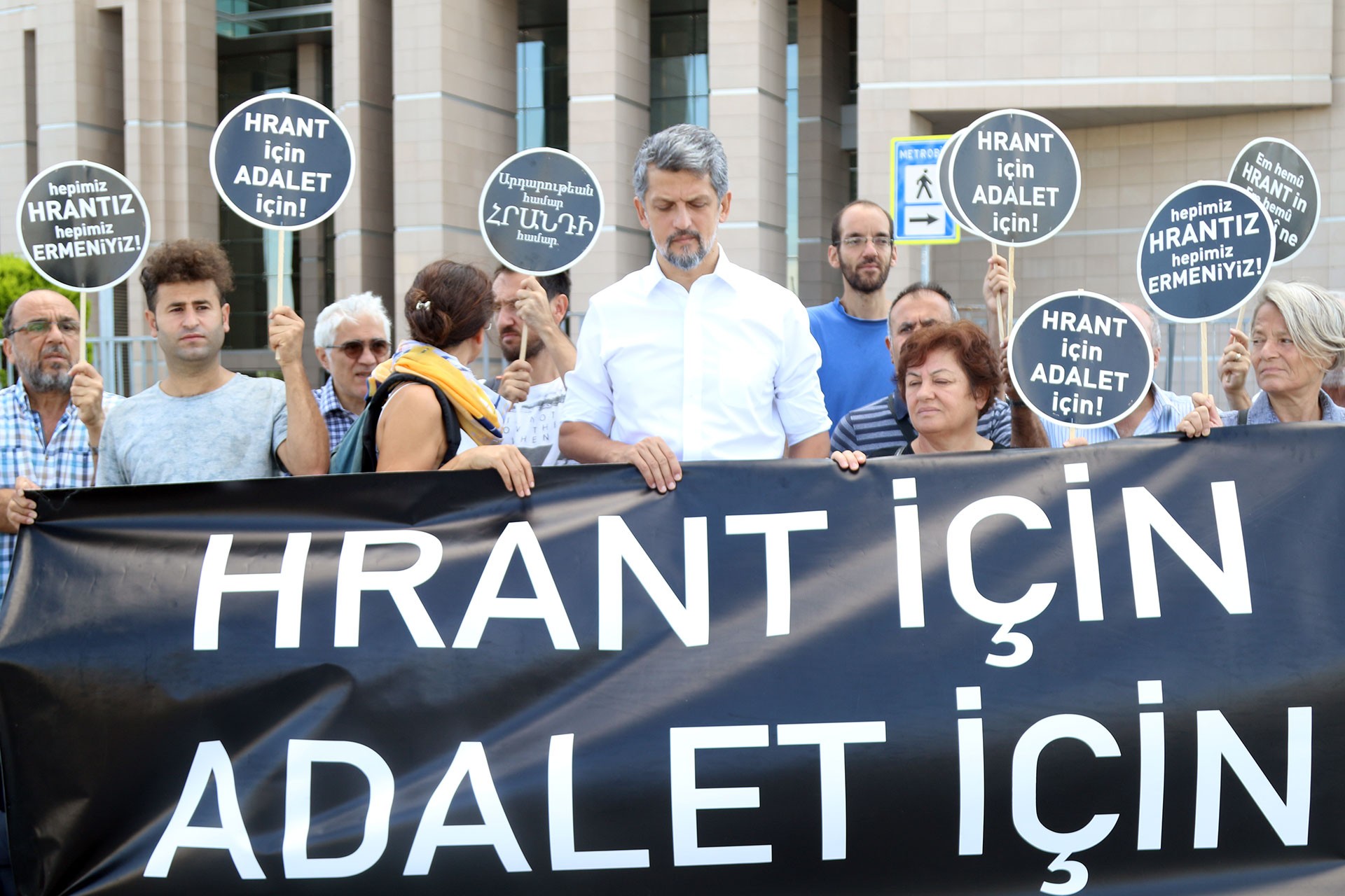 15 kamu görevlisinin yargılandığı Hrant Dink davası 7 Şubat’a ertelendi