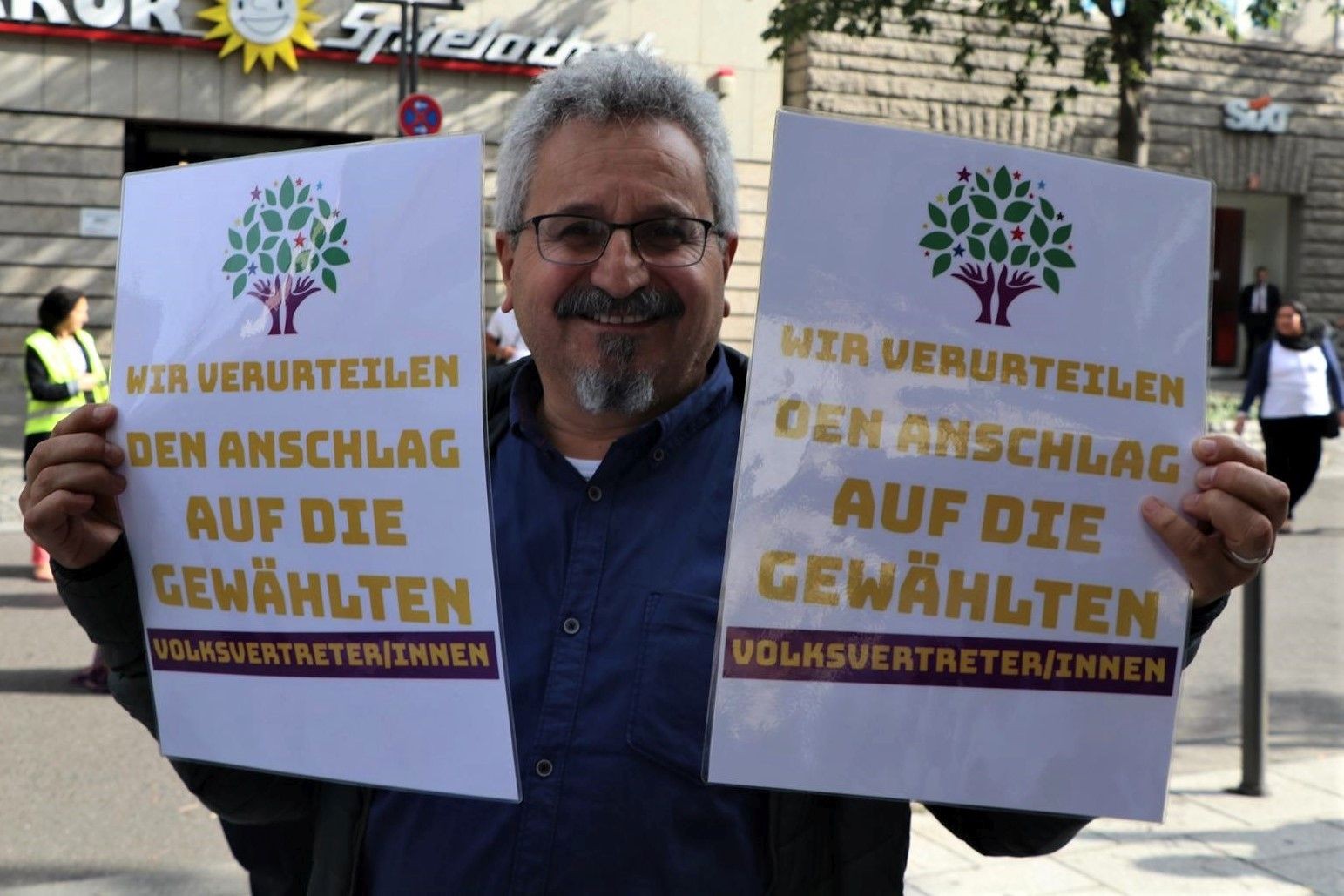 Kayyum atamaları Stuttgart'ta da protesto edildi