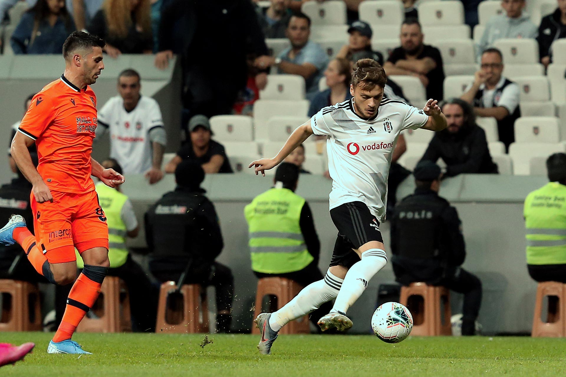 Beşiktaş ile Başakşehir 1-1 berabere kaldı