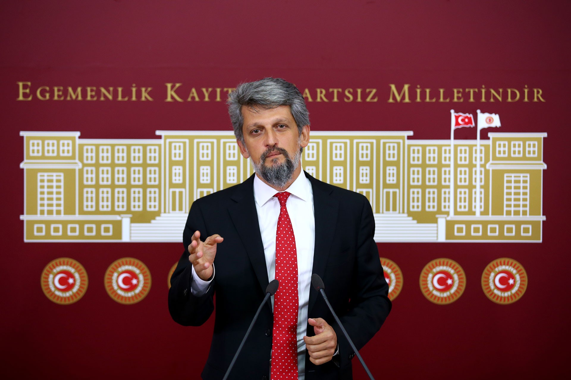 HDP Milletvekili Garo Paylan: Vatandaş Mayıs’ta taş mı yiyecek?