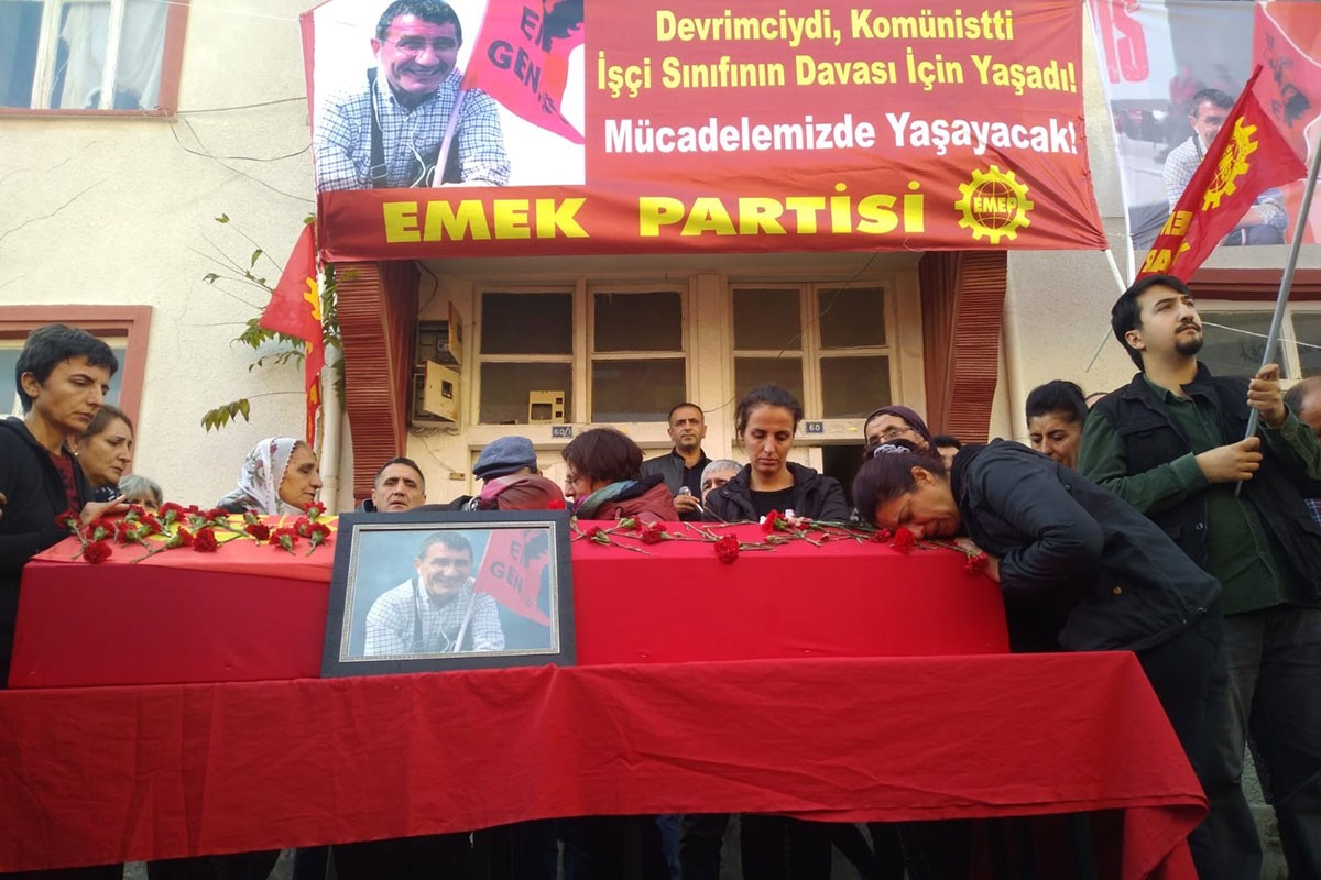 Yaşamını yitiren Emek Partisi MYK Üyesi Metin İlgün, memleketi Dersim'in Pertek ilçesinde düzenlenen törenle uğurlandı