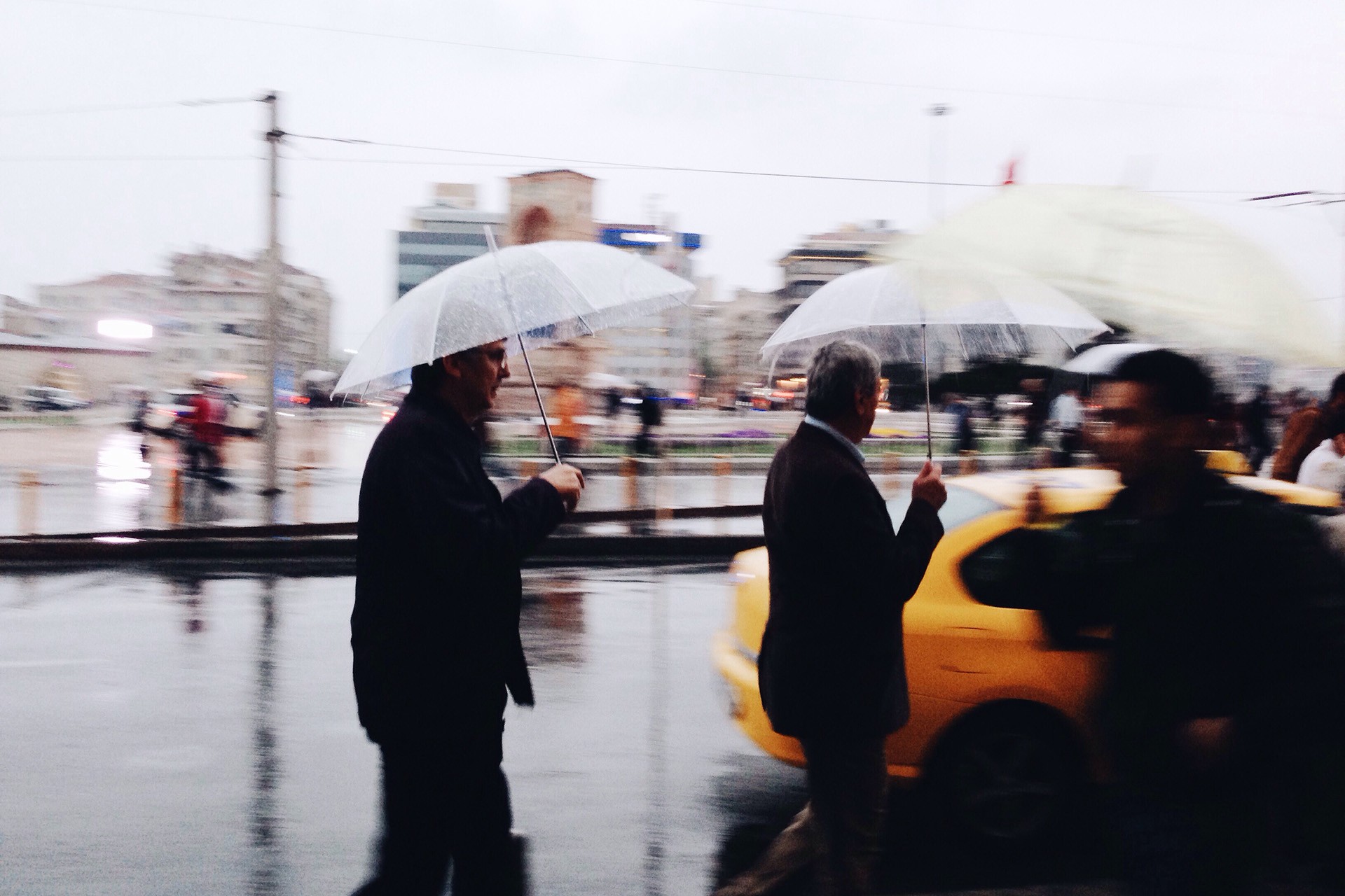 Türkiye'nin kuzey, iç ve batı kesimlerinde yarından itibaren soğuk hava etkili olacak