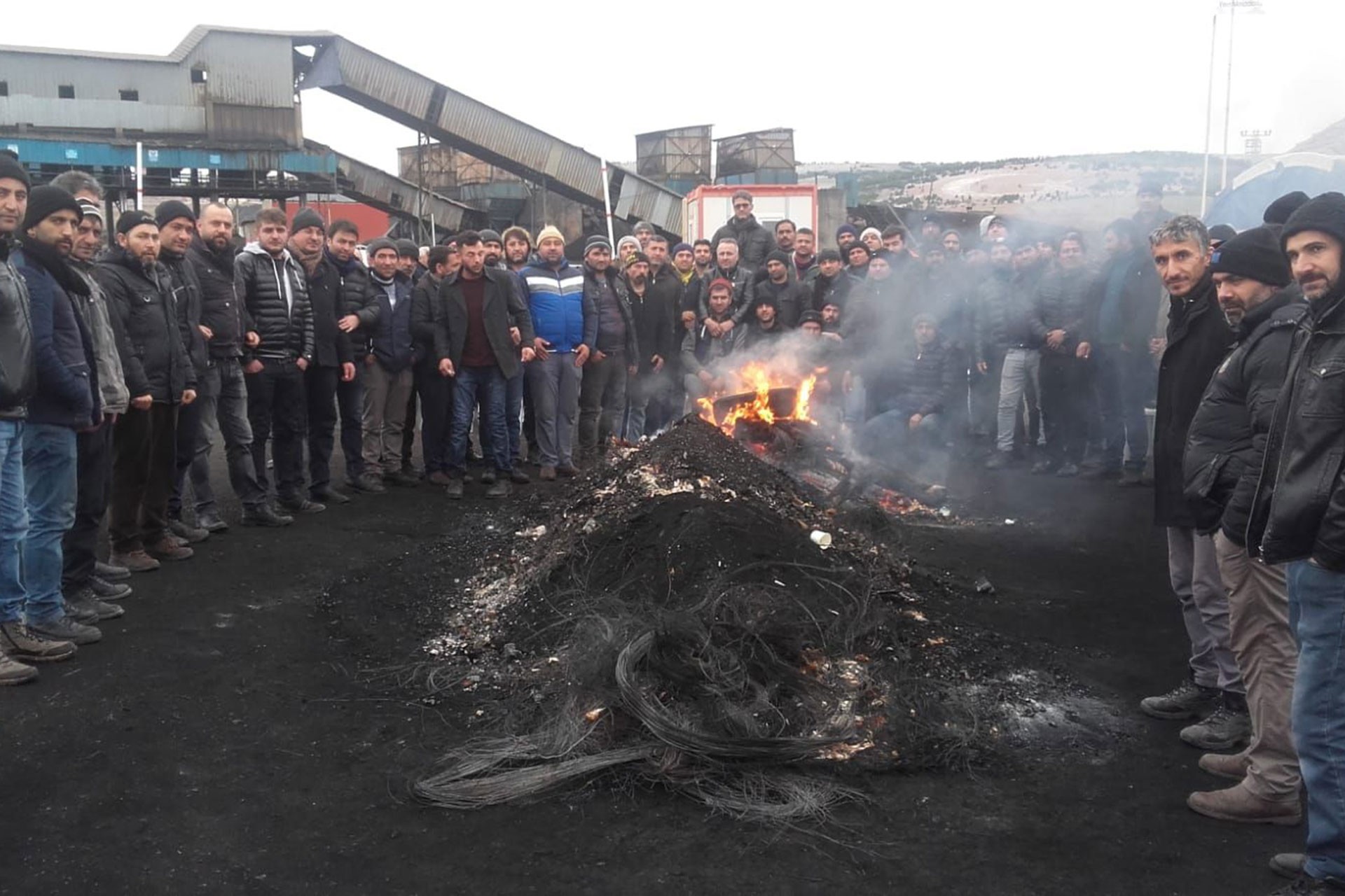 Yozgat'ta işten atılan madenci: Madem iş vermiyorlar, sağlığımı geri versinler