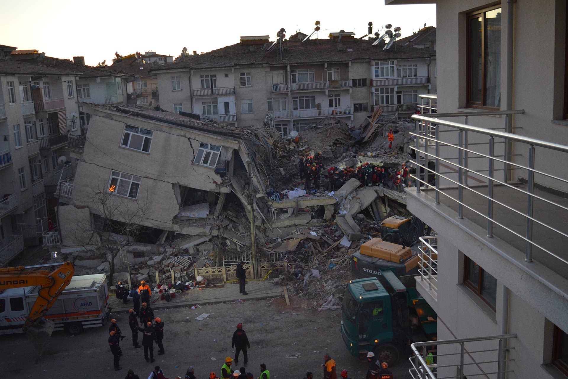 Elazığ ve Malatya'da okulların açılma tarihi 17 Şubat'a ertelendi