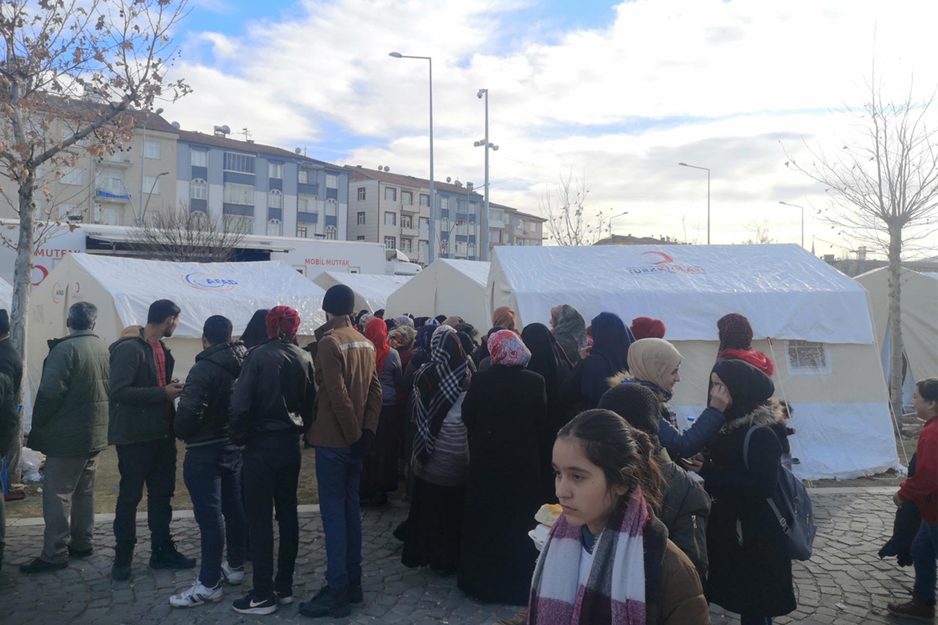 İzmir'den Malatya ve Elazığ'a dayanışma eli uzatma çağrısı