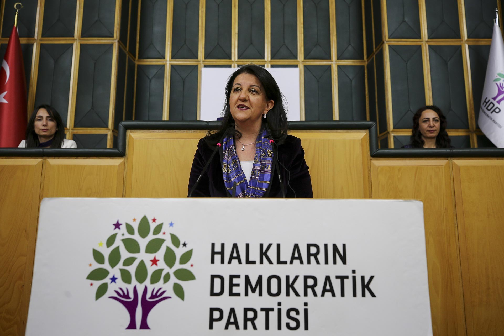 HDP Eş Genel Başkanı Buldan: Savaşın karşısında her koşulda barışı savunanlarız