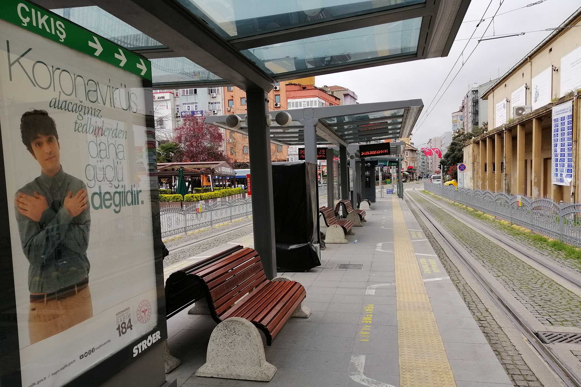 Maltepe Belediyesinde 2 işçi koronavirüs kaptı, işçiler yaygın test istiyor