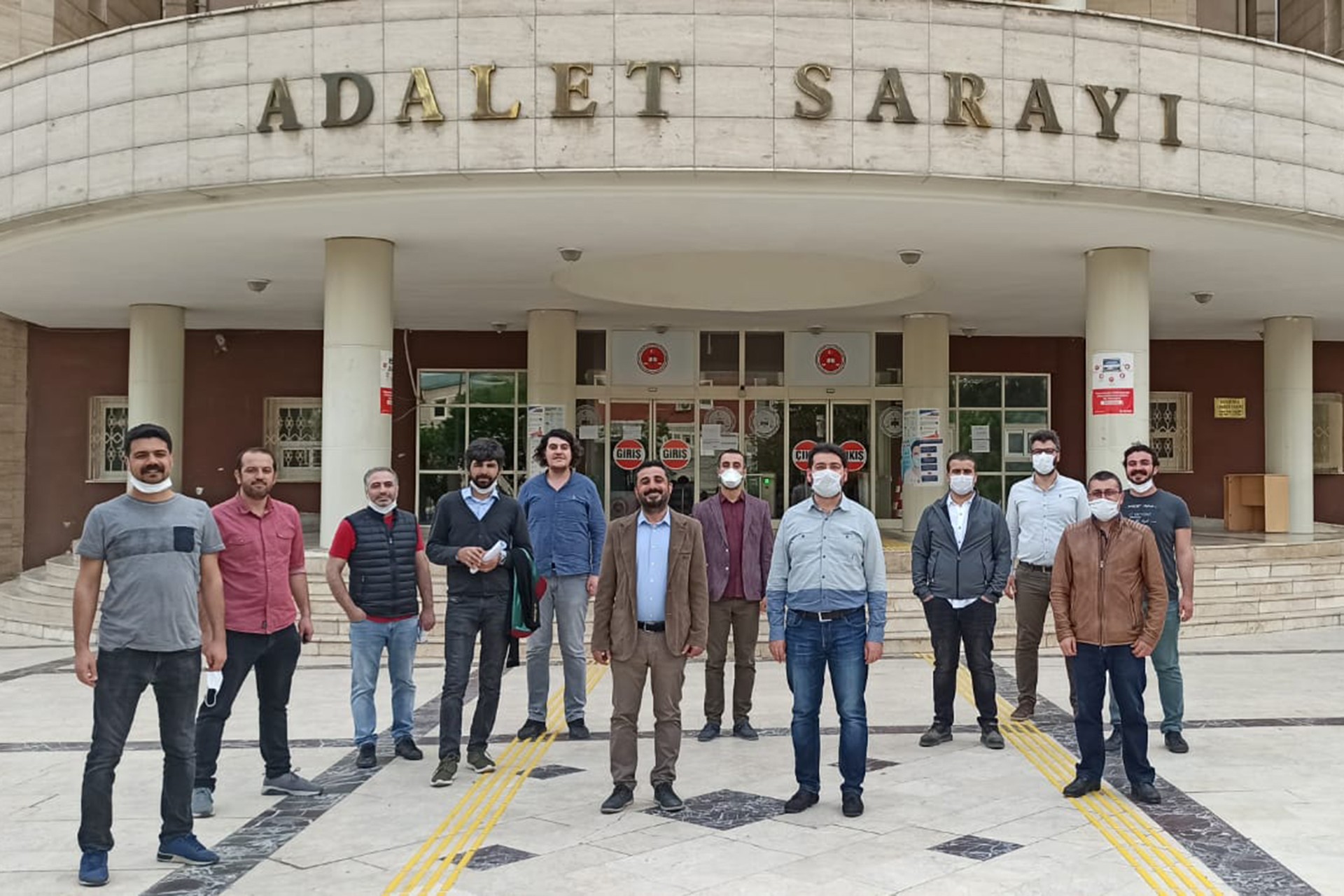 Urfa Tabip Odası Başkanı Melik ve Genel Sekreter Yüksekyayla serbest bırakıldı