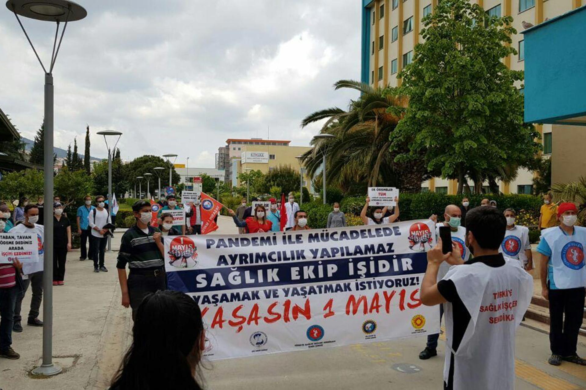 "Pandemiyle sorunlar çığa dönüştü ama birliğin olanakları arttı"