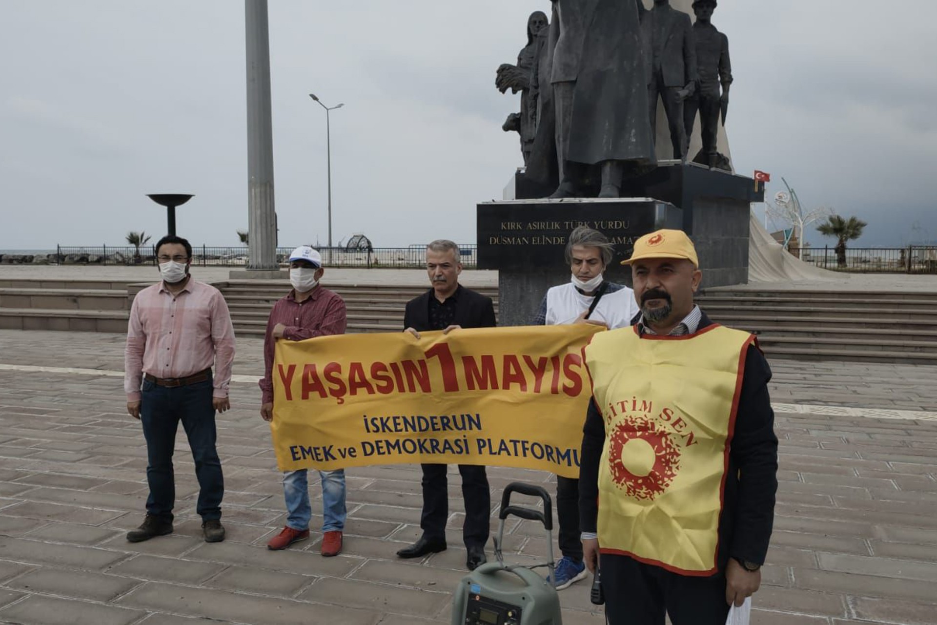 İskenderun'da 1 Mayıs kutlaması