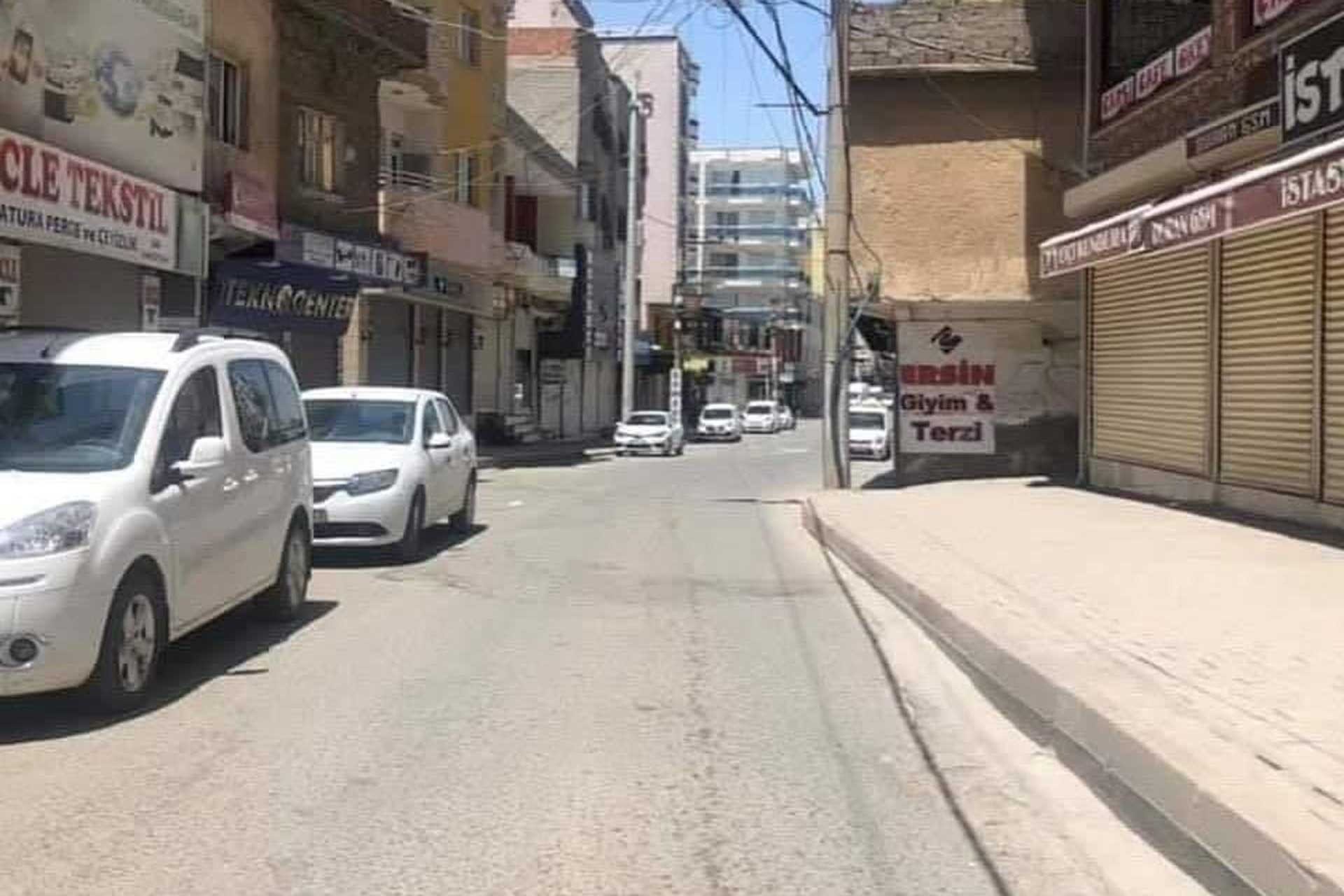 Cizre’de sokağa çıkma yasağı sırasında yaşamını yitirenlerin aileleri adalet bekliyor