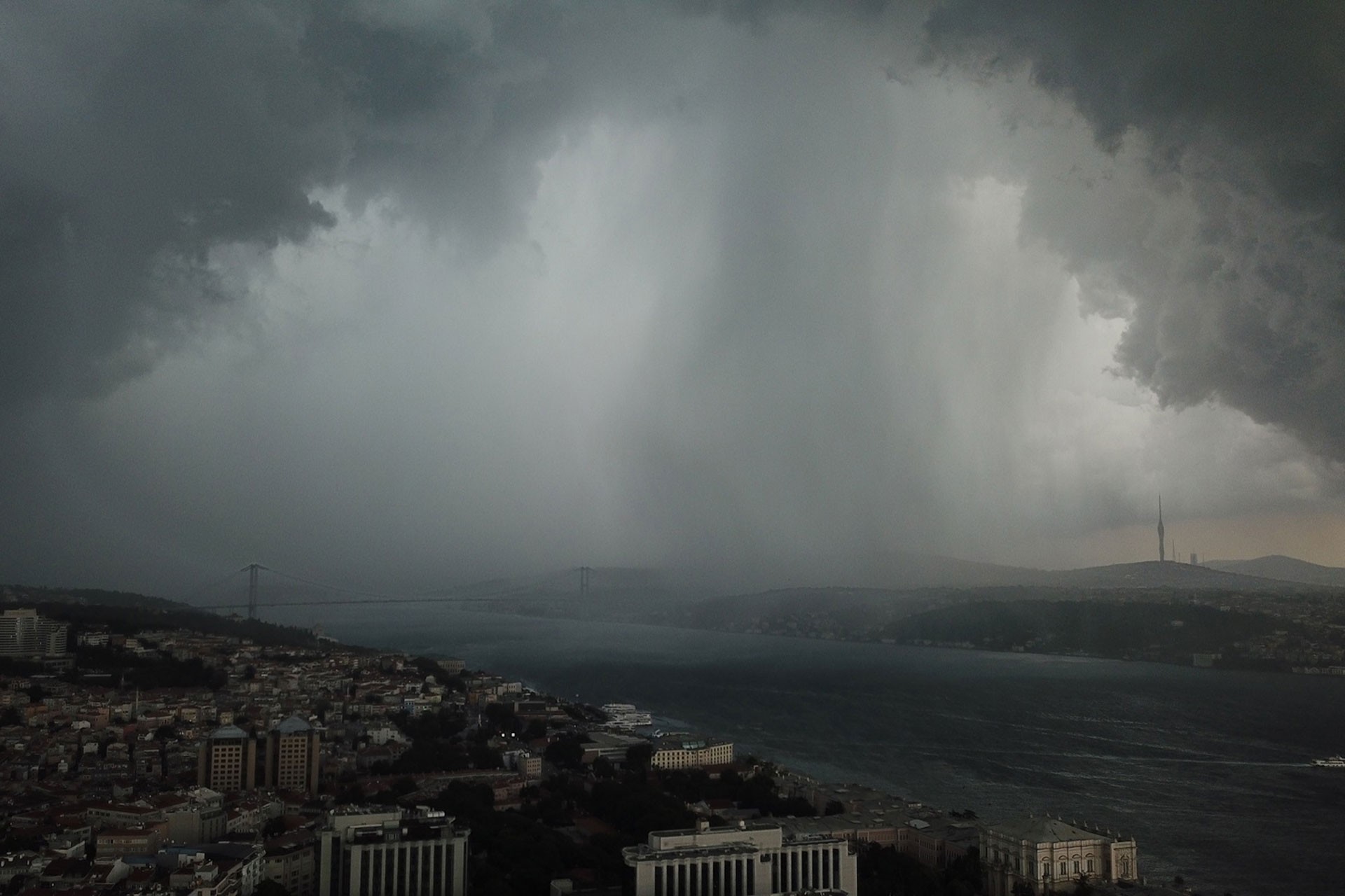 İstanbul için sağanak yağış uyarısı