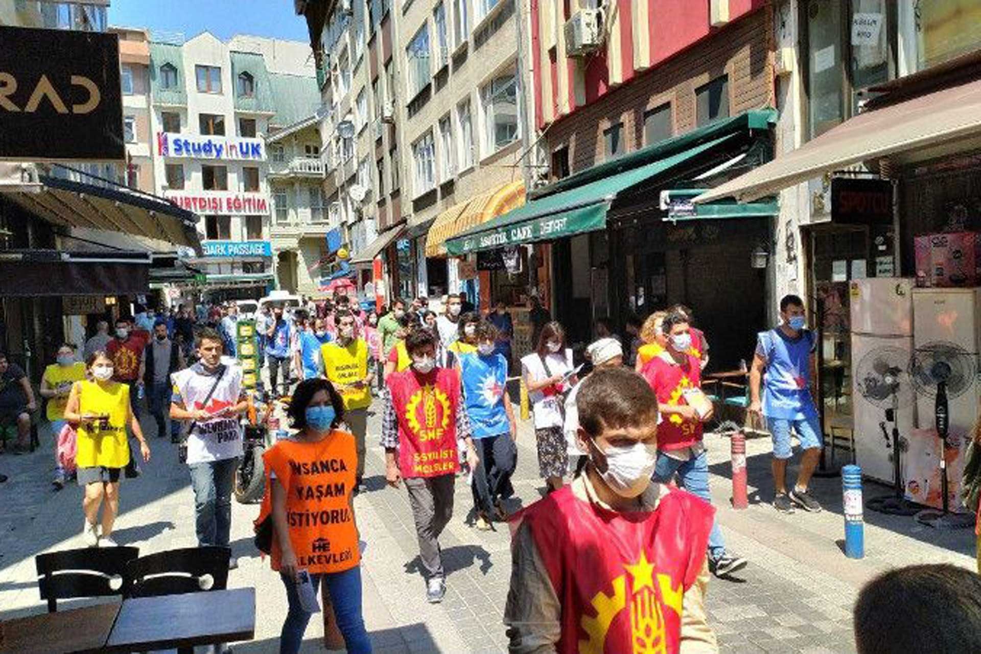 Suruç için bildiri dağıtanlara polis müdahalesi: 17 gözaltı