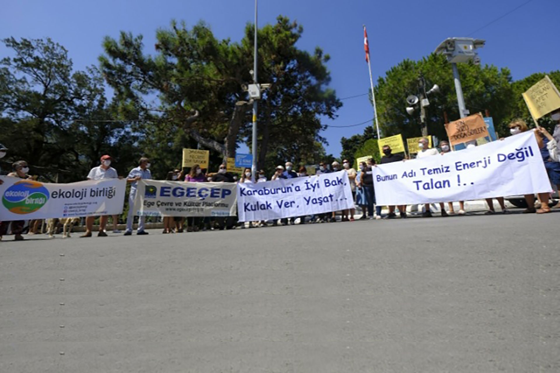 Karaburunlular RES projesini Anayasa Mahkemesi’ne götürecek 