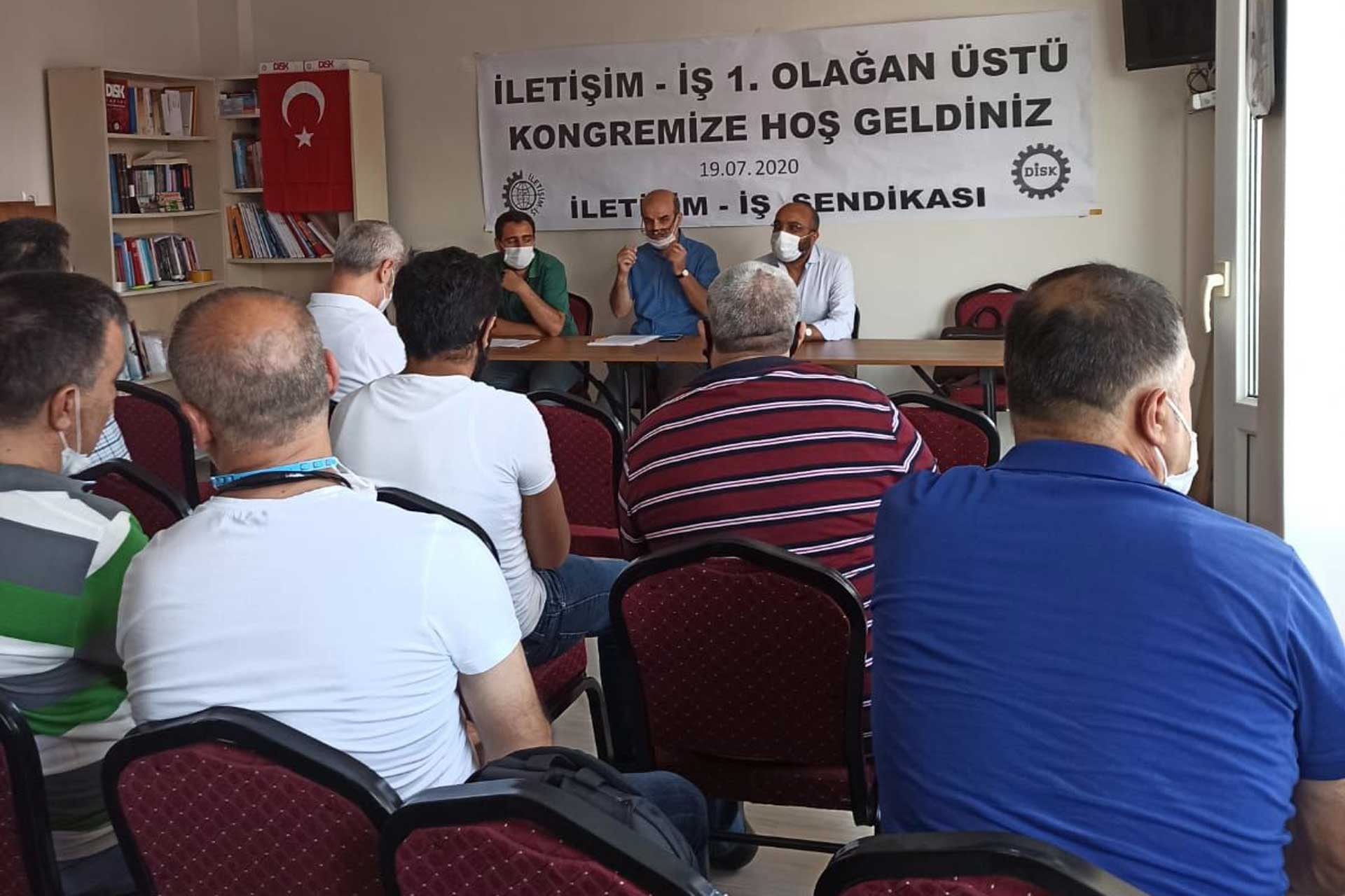 DİSK İletişim İş Sendikası, olağanüstü kongre ile yeni yönetimini belirledi