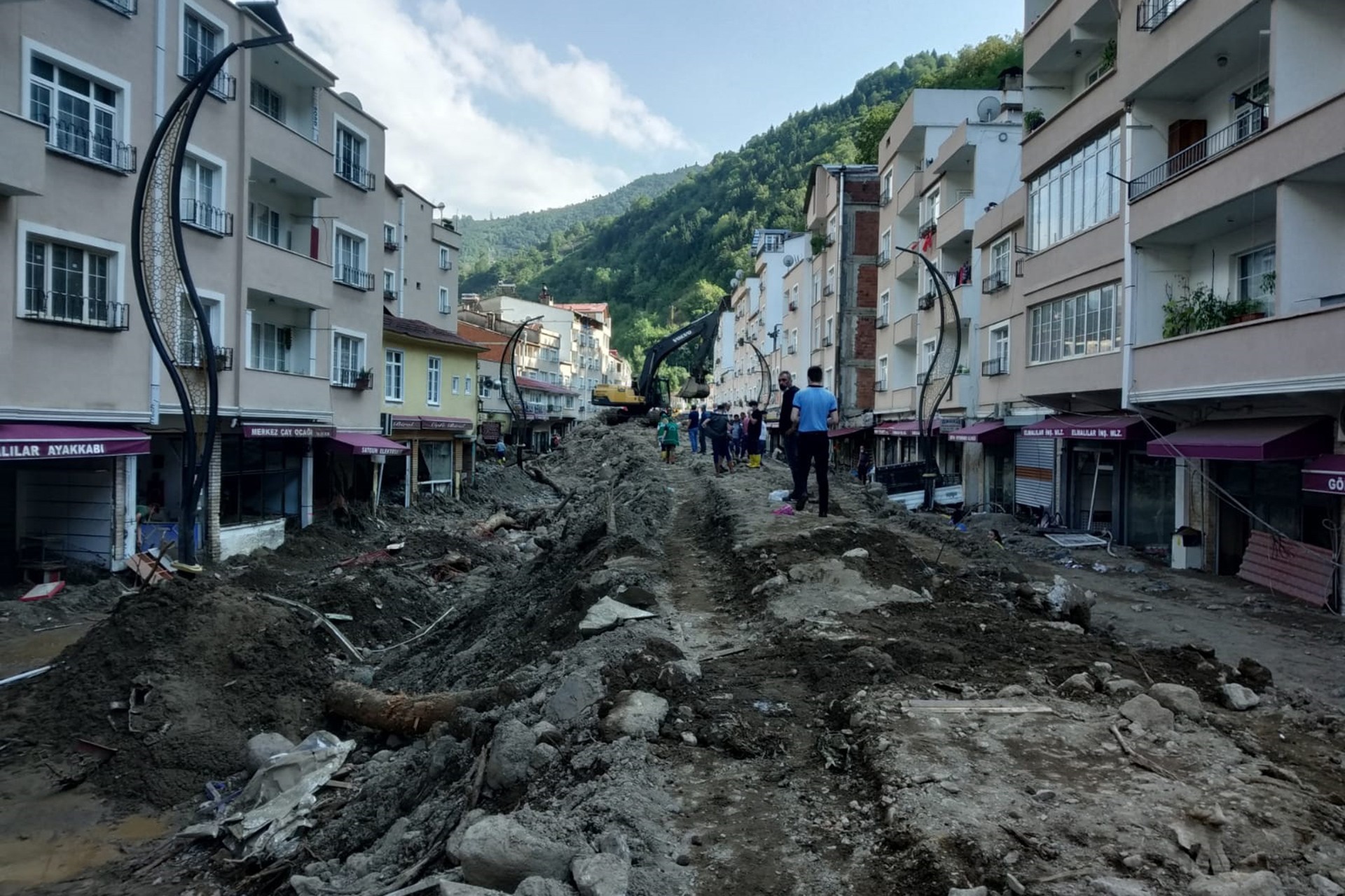 CHP heyeti: Giresun’daki sel felaketinde HES’ler tahribatı artırdı