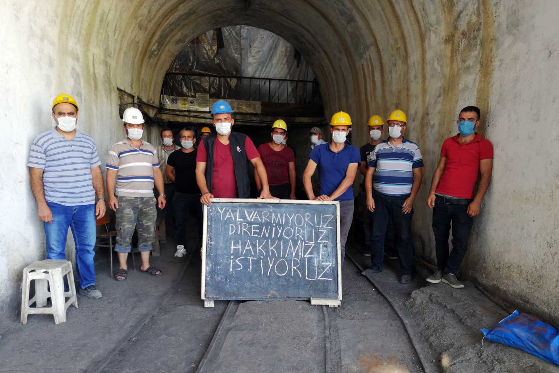 13 aydır maaşlarını alamayan Ermenekli madenciler Ankara'ya yürüyecek