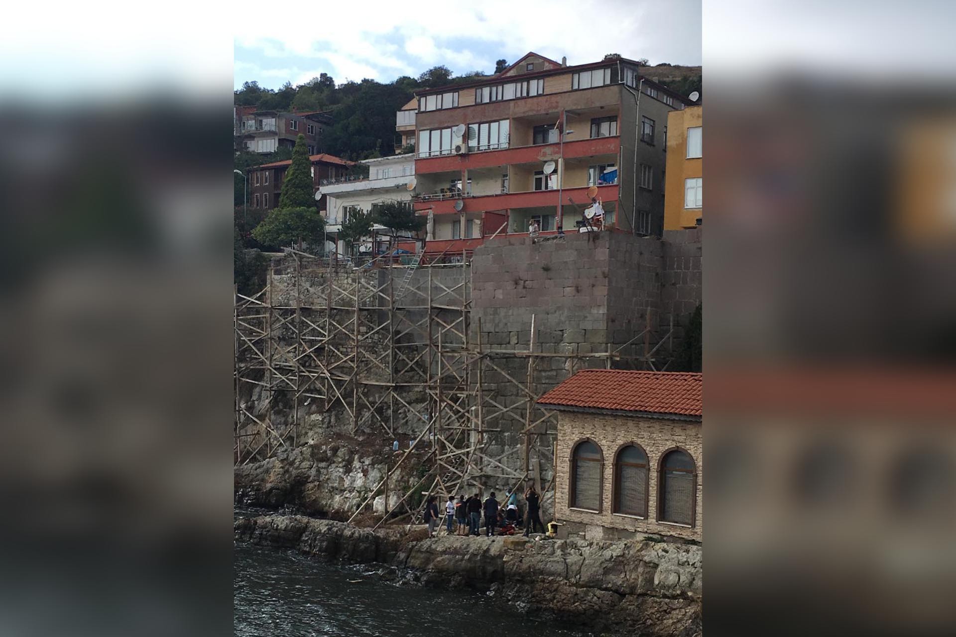 Bartın'da sur onarımı sırasında iskeleden düşen işçi, 10 gün sonra yaşamını yitirdi