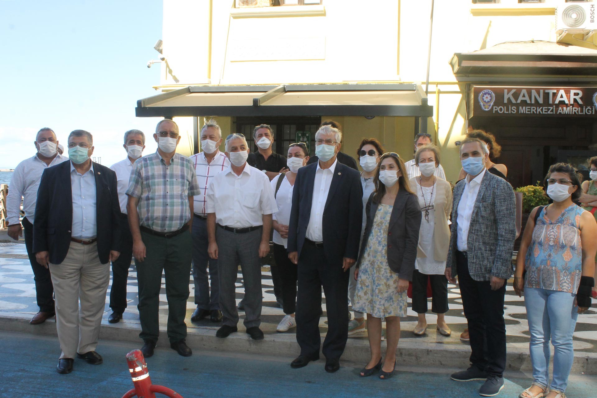 DEÜ Hastanesinde çalışan sağlık emekçileri ifade verdi