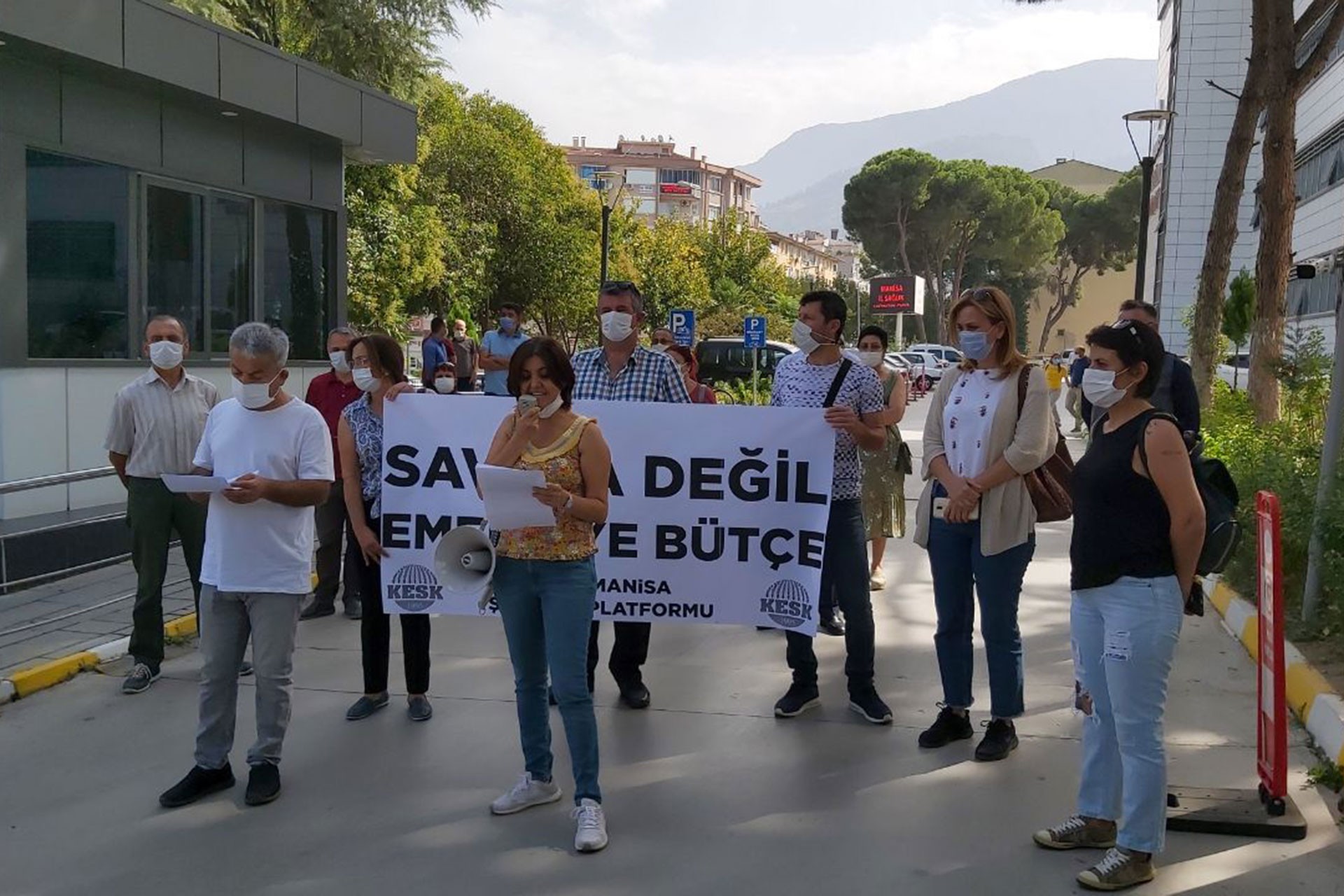 KESK: Savaşa, sermayeye değil emekçiye bütçe