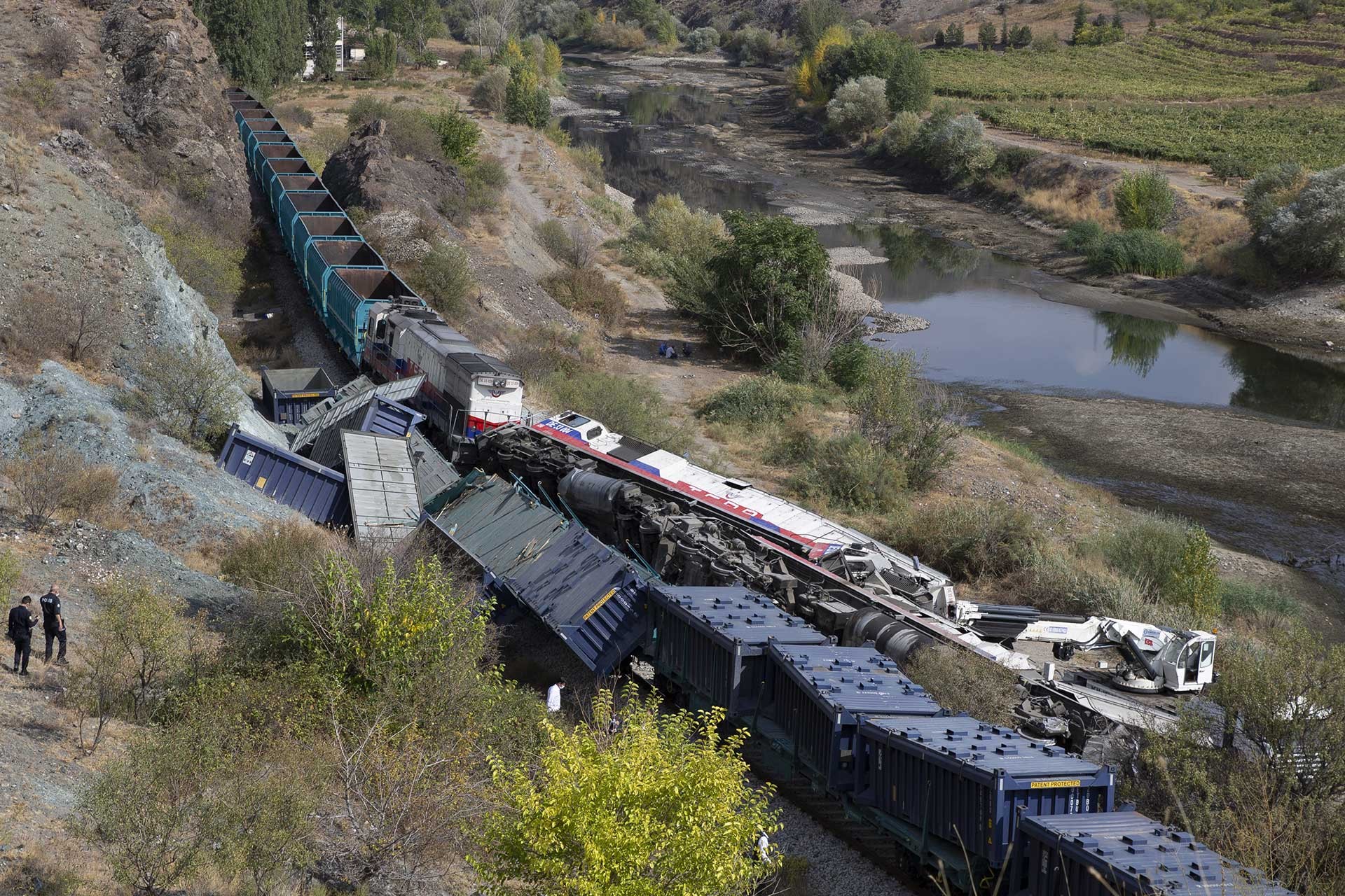 2 makinistin yaşamını yitirdiği tren kazasının arkasında sinyalizasyon eksikliği var