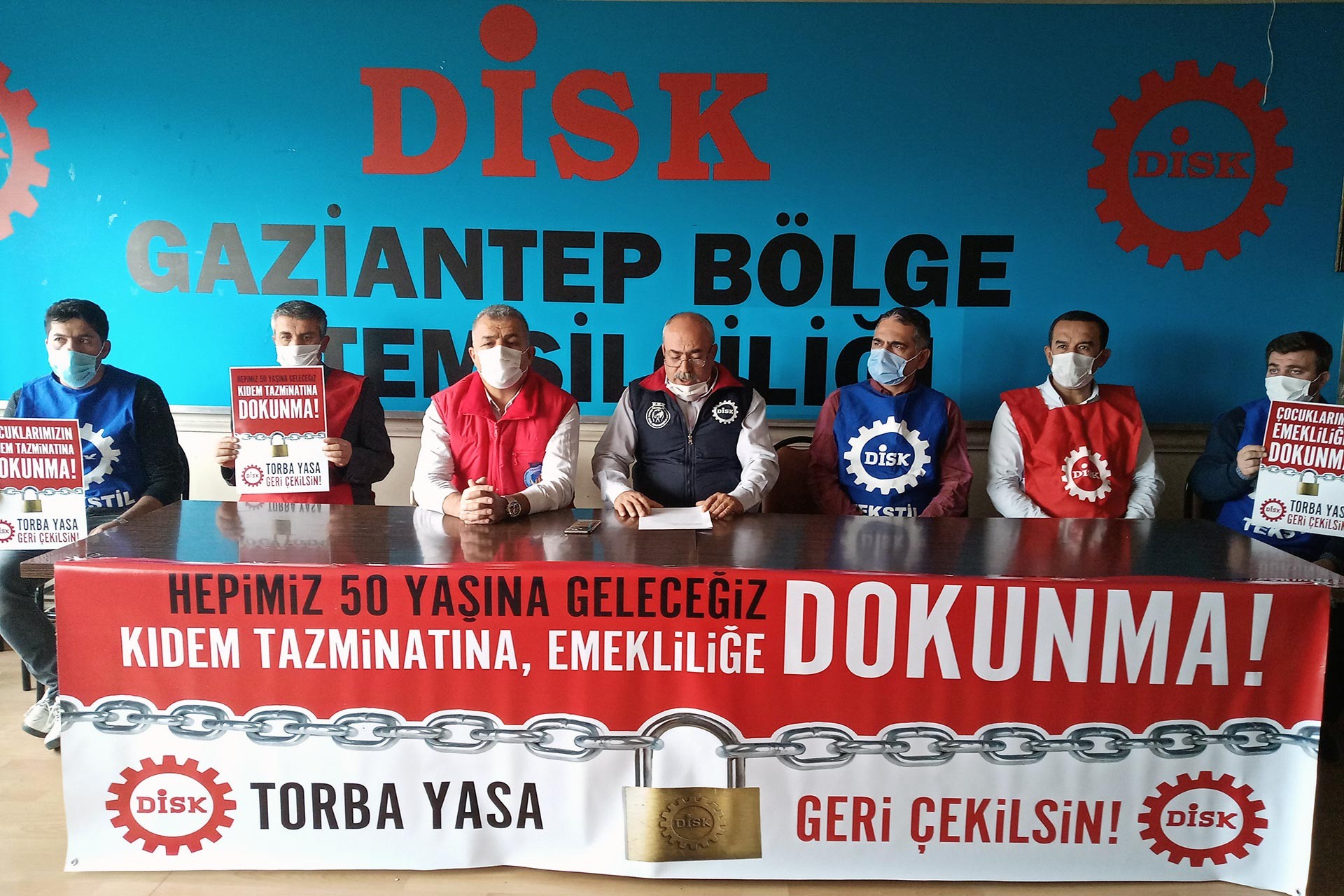 DİSK