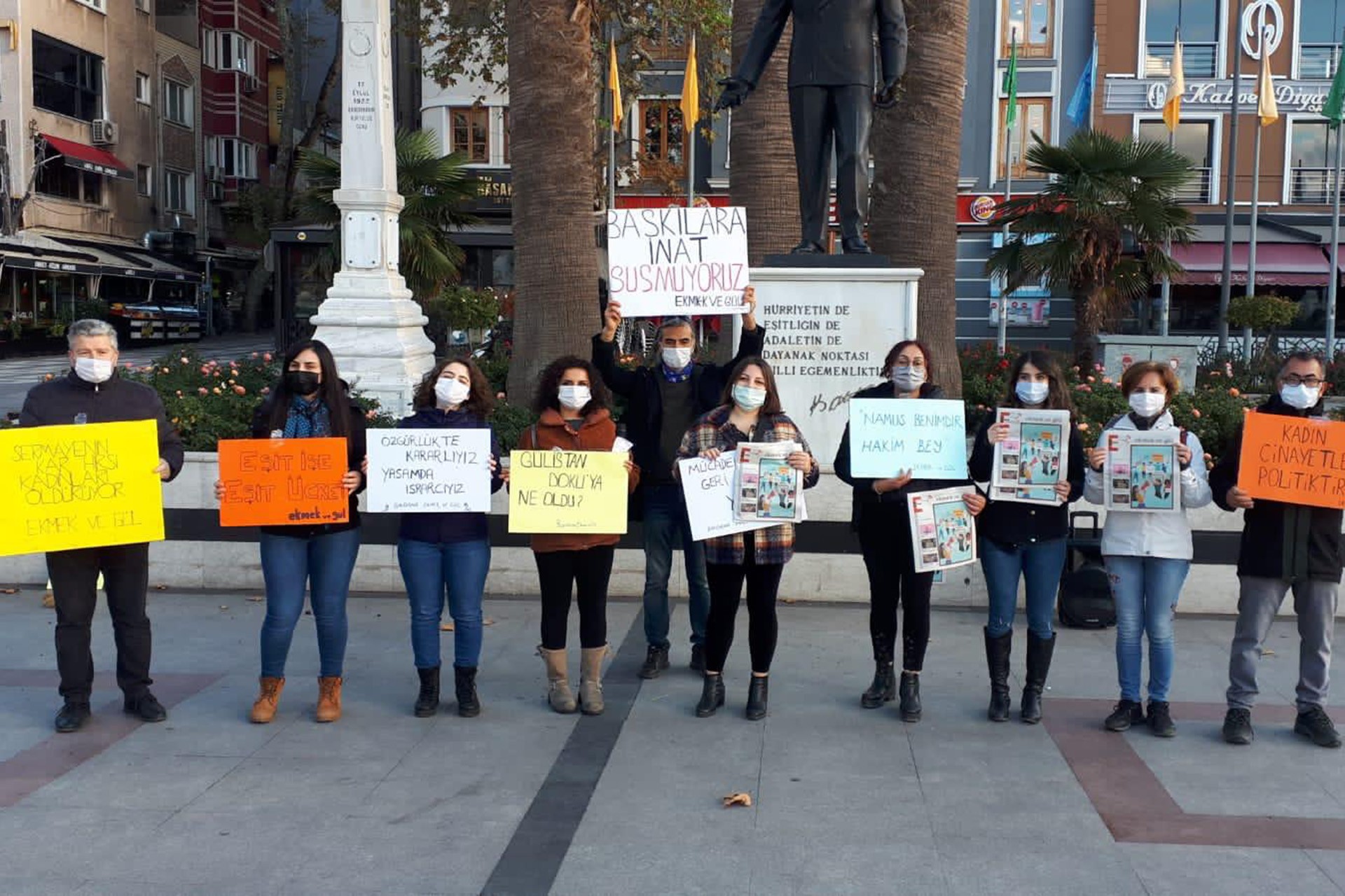 Bandırma'da kadınlar açıklama yaptı