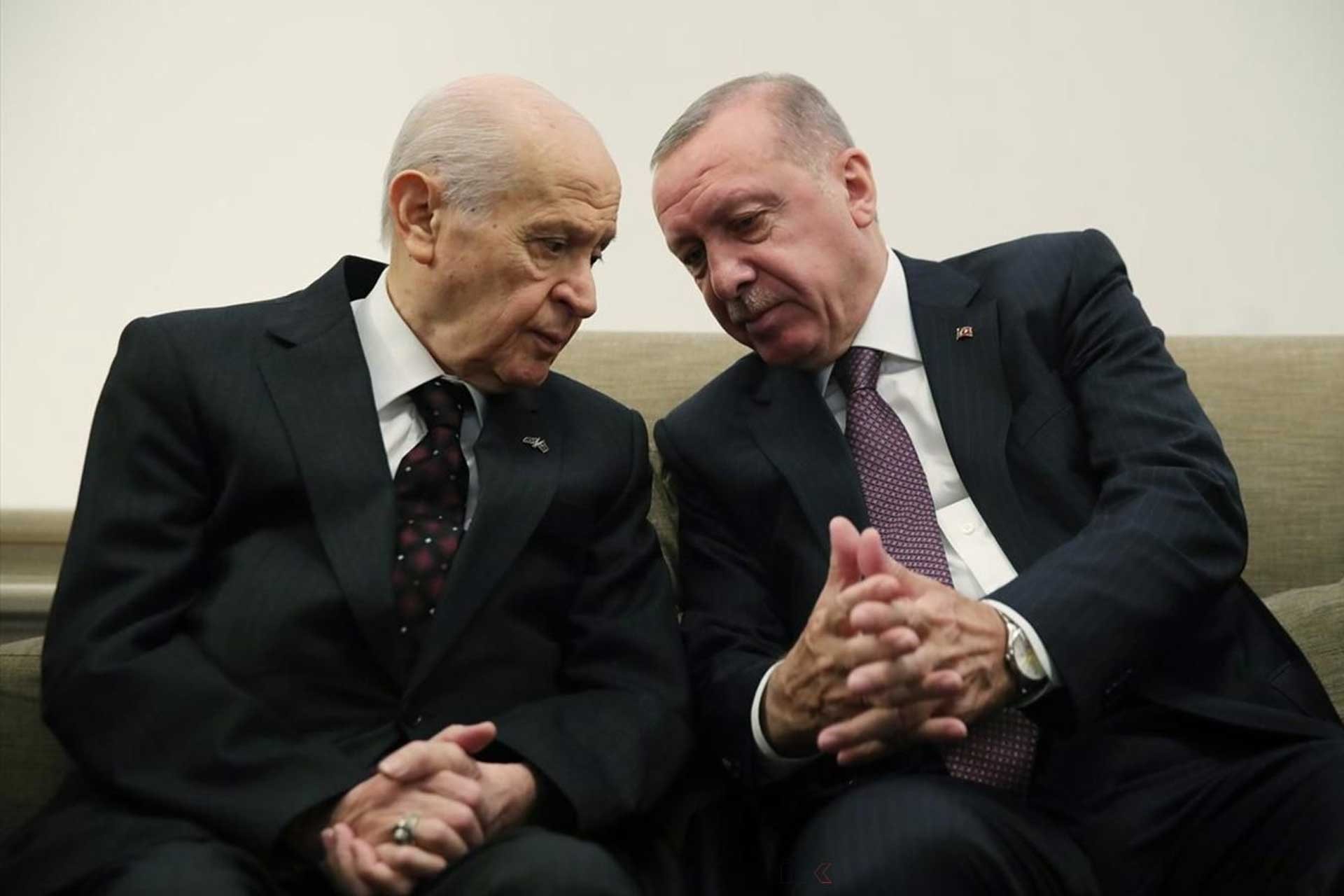 Bahçeli'den hakaret ve komplo teorisi dolu Boğaziçi açıklaması