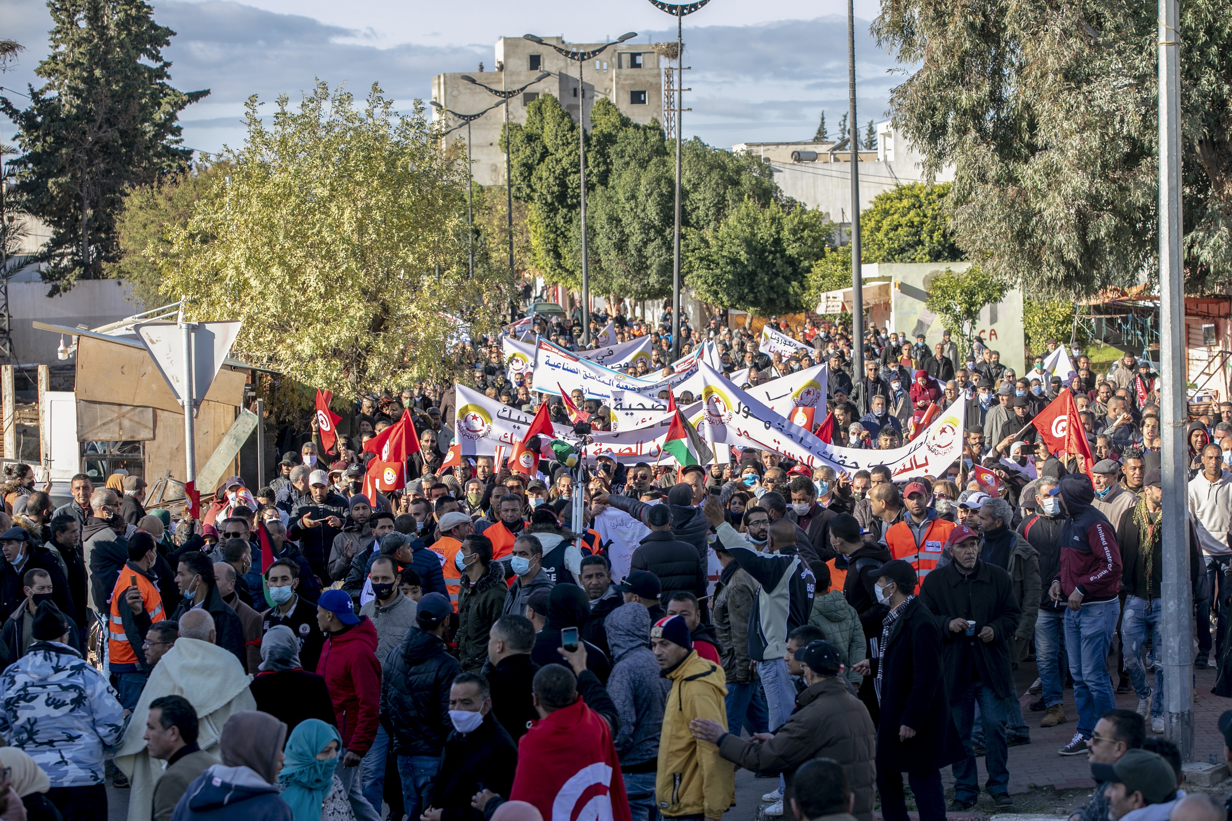 Tunus'ta işçiler ve kamu emekçileri genel greve gitti