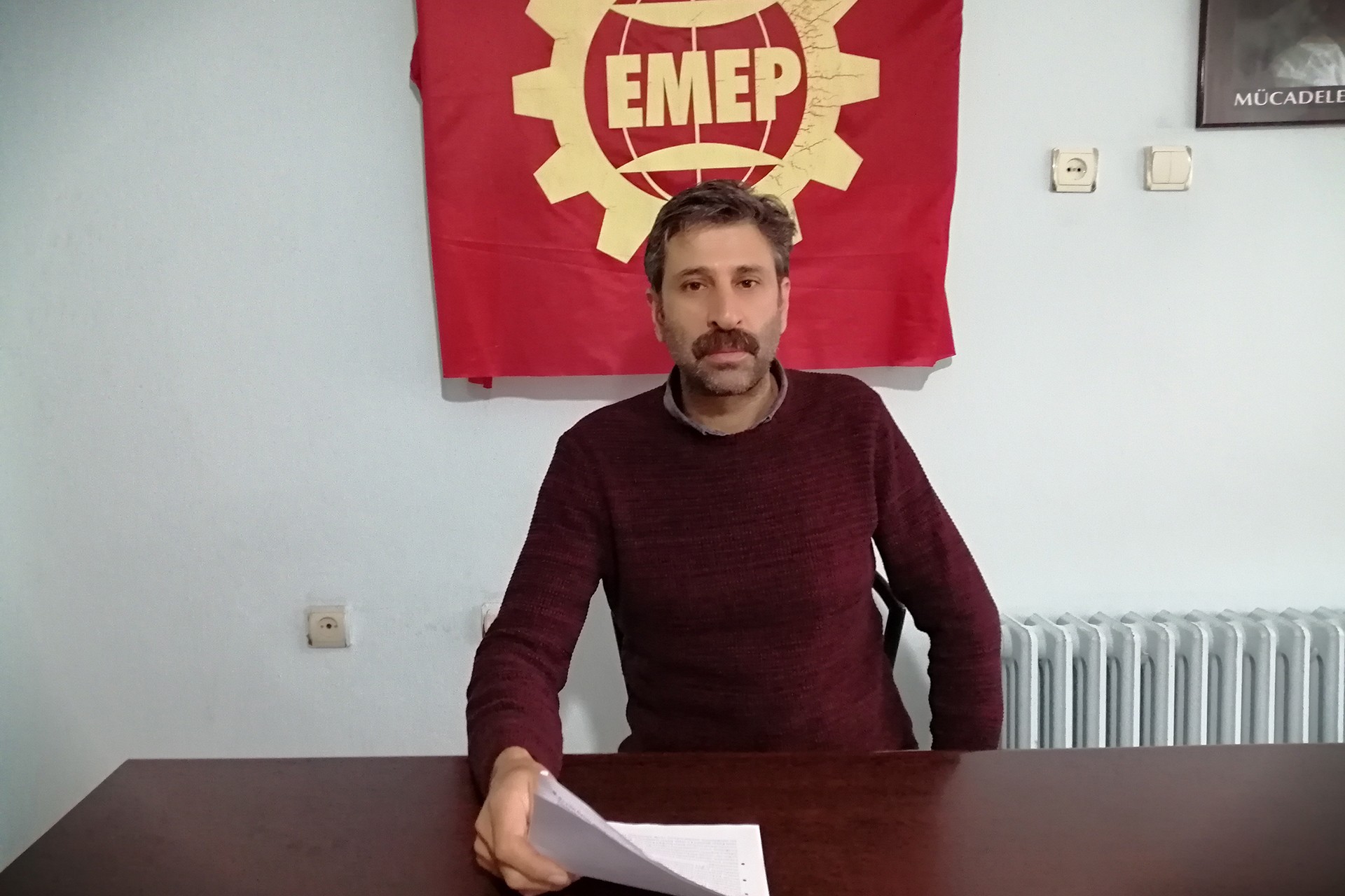 Emek Partisi (EMEP) Elazığ İl Başkanı Murat Zülfikar, insanca yaşancak asgari ücret için mücadele çağrısı yaptı.