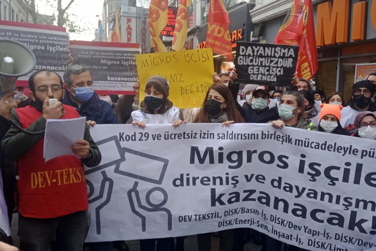 Migros Depo işçileri için Kadıköy'deki eylem