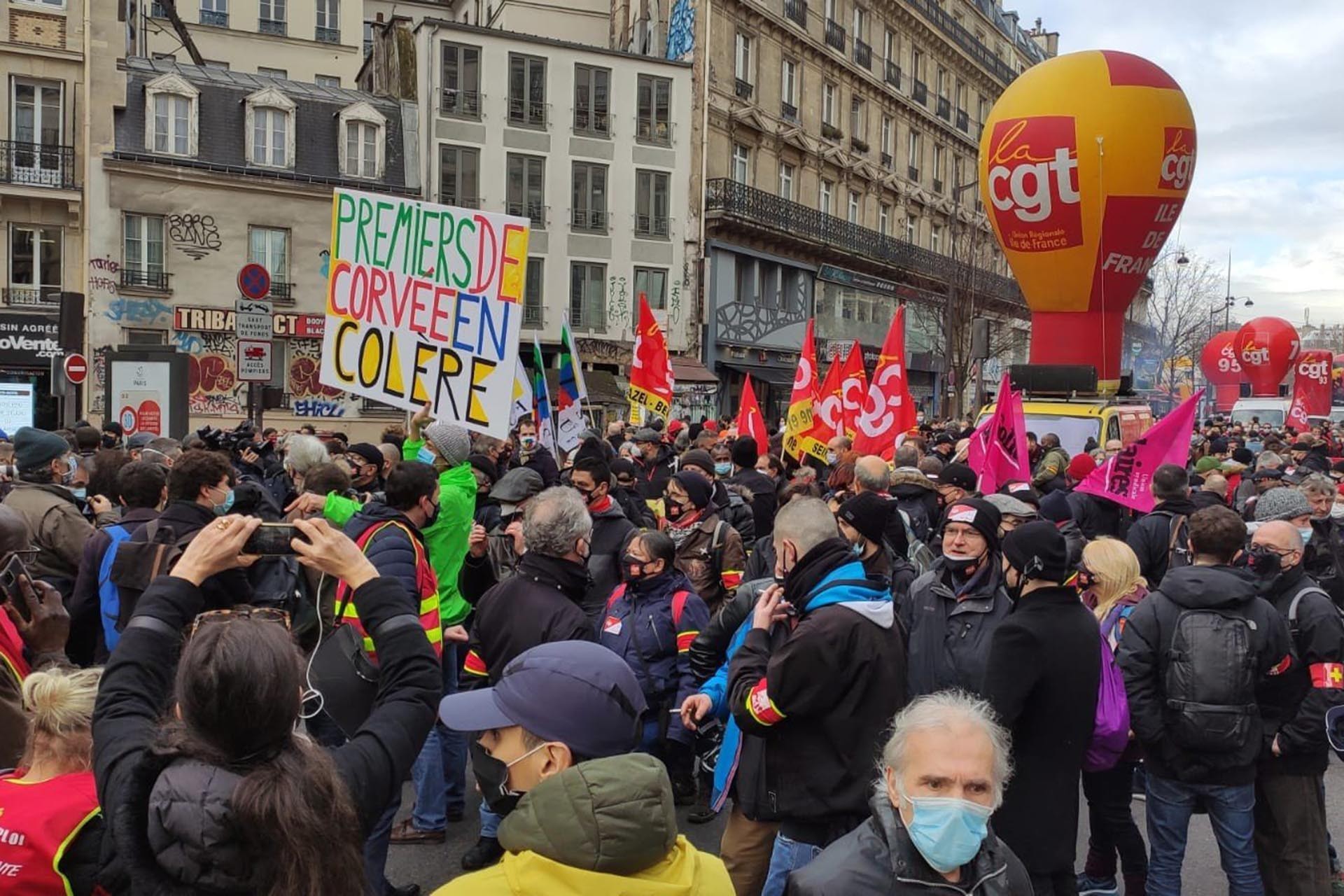 Fransa’da işten atmalara ve yoksulluğa karşı grev ve protestolar