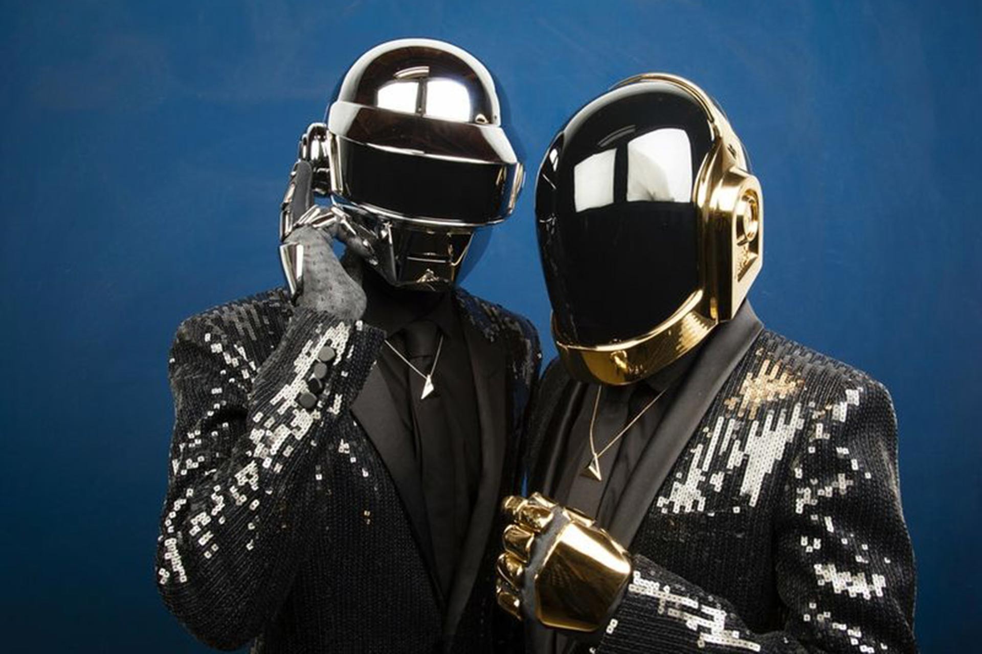 Elektronik müzik ikilisi Daft Punk ayrıldıklarını açıkladı