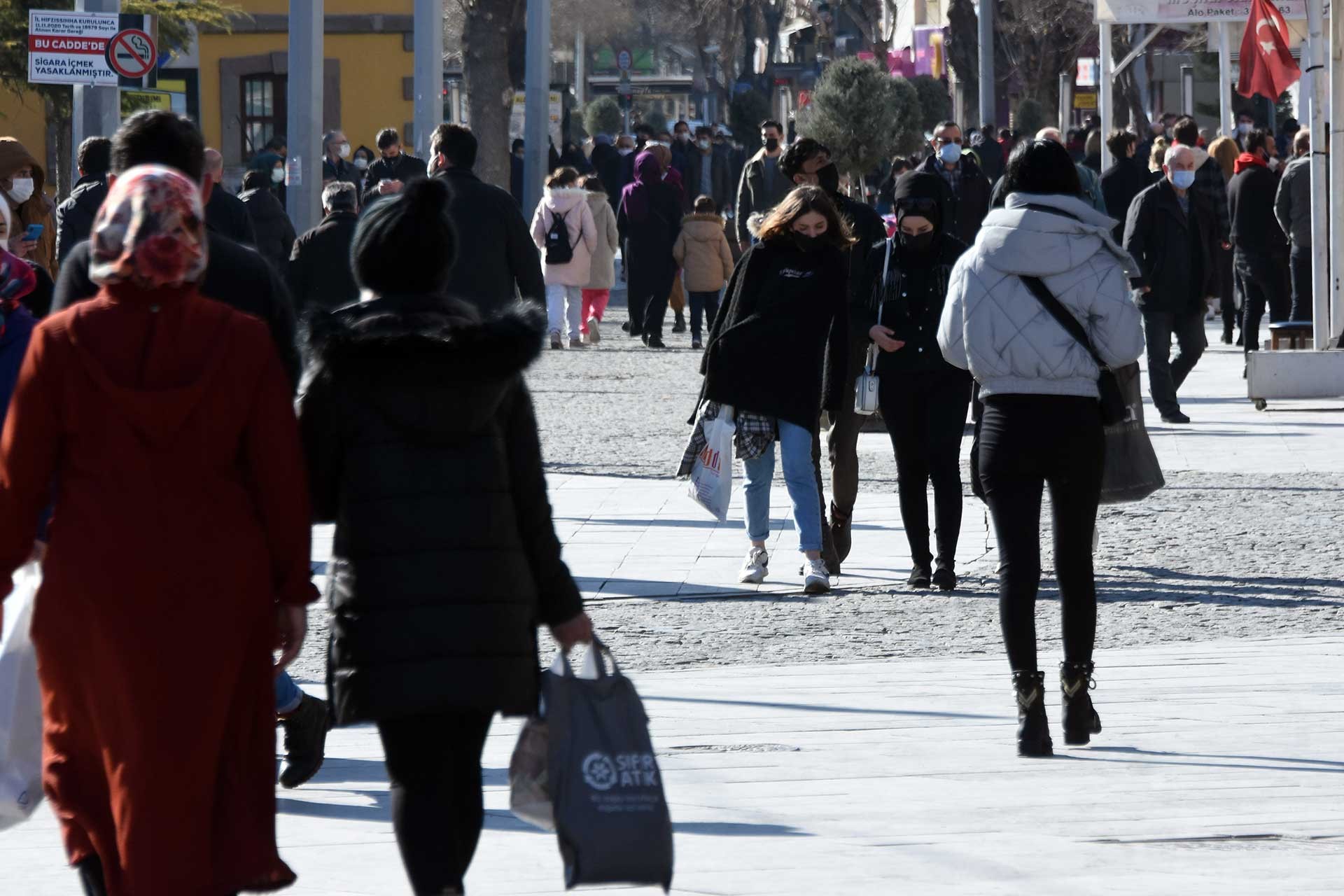 Mutasyonlu koronavirüs 5 yaşındaki çocukta da görüldü