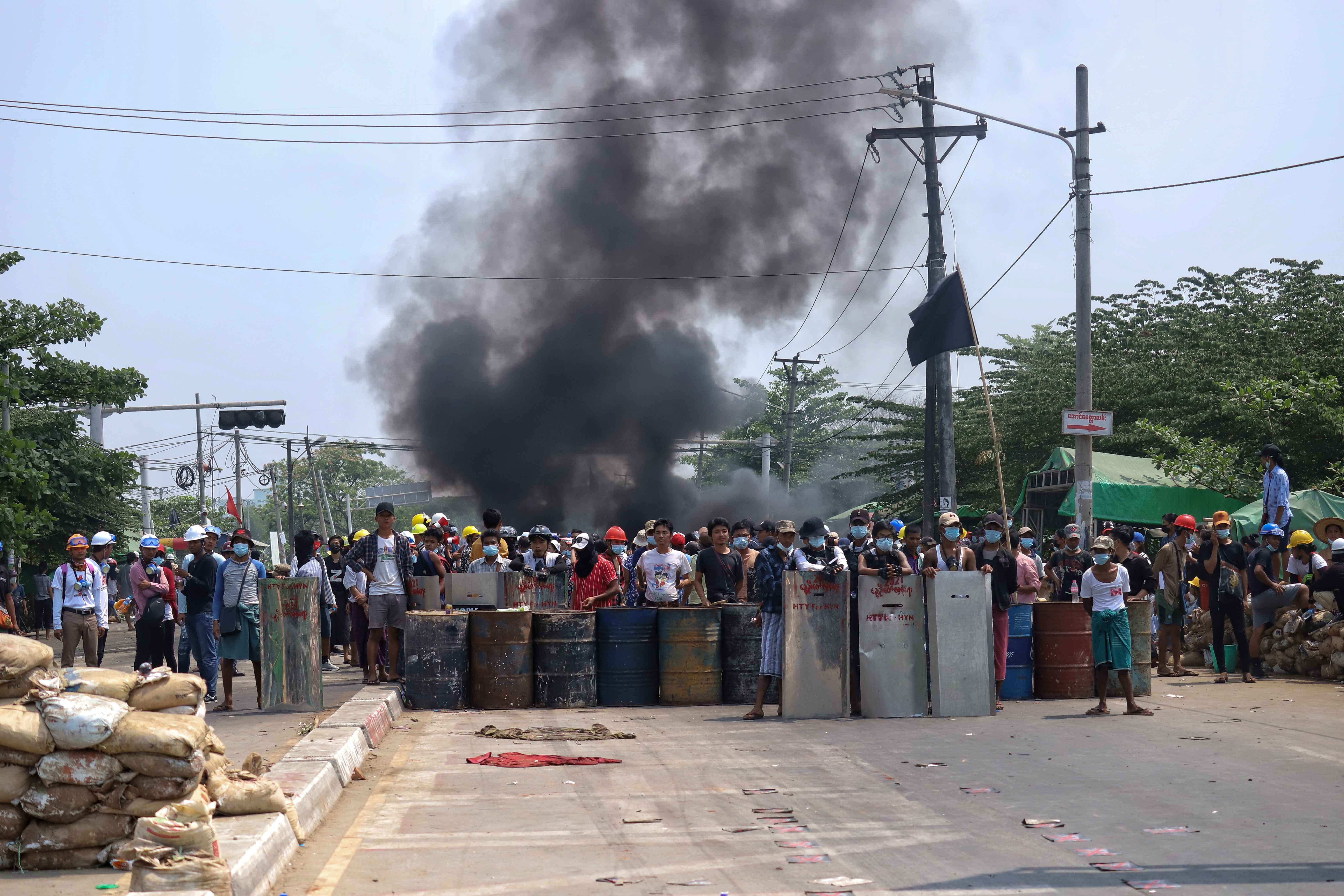 Myanmar'da 500'den fazla kişi protestolar sırasında öldürüldü