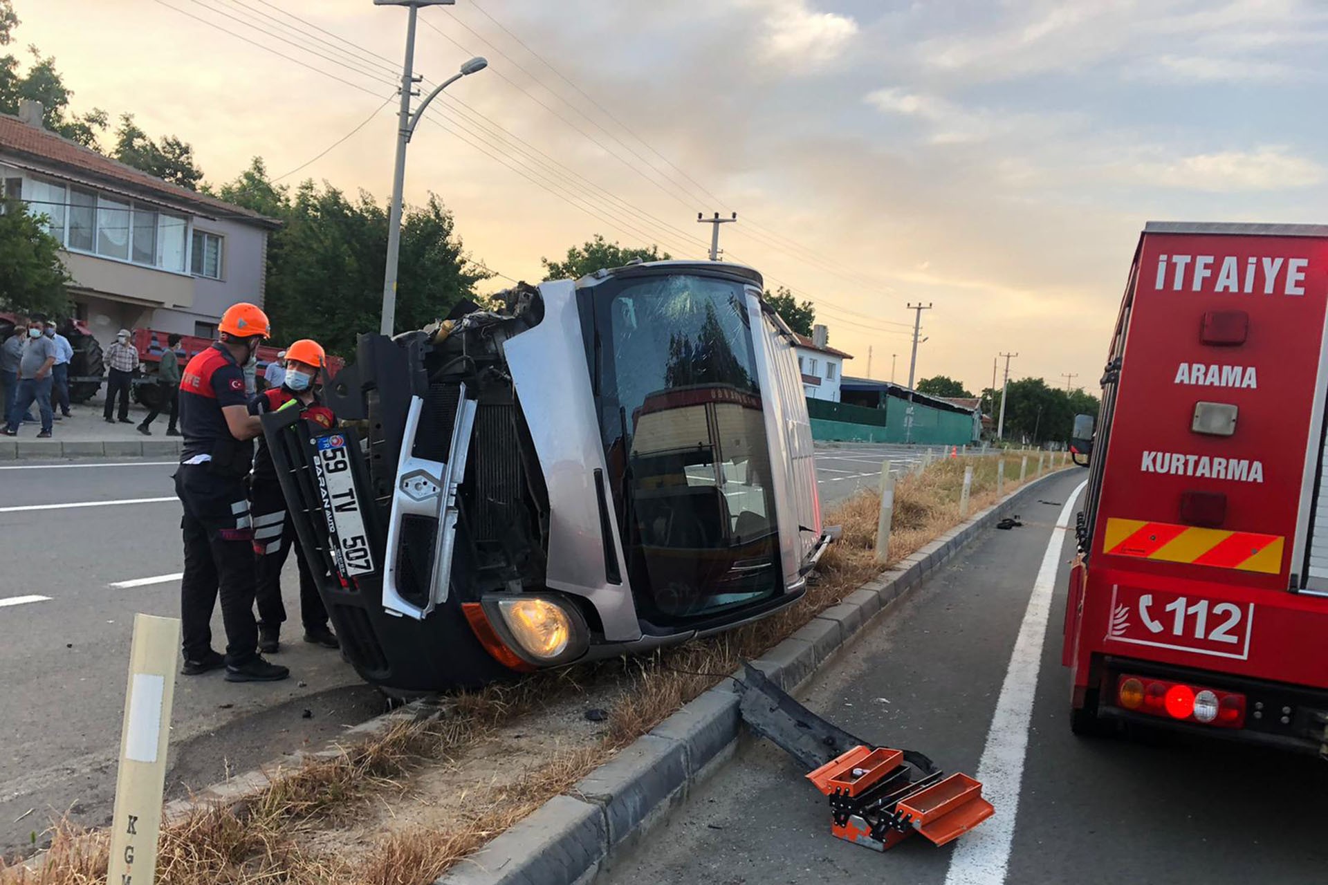 Keşan'da mültecileri taşıyan kamyonet kaza yaptı: 1 mülteci yaşamını yitirdi