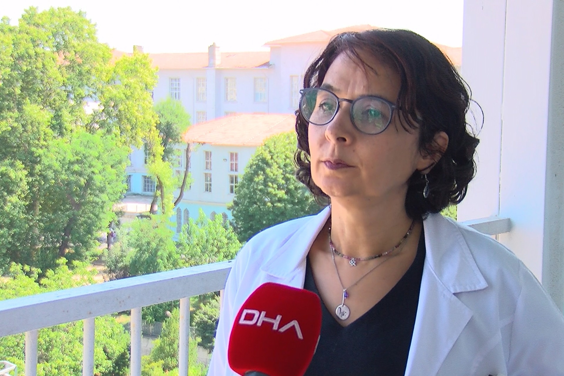 Prof. Dr. Yavuz: Aşı kartı ya da negatif PCR test sonucu zorunlu olmalı