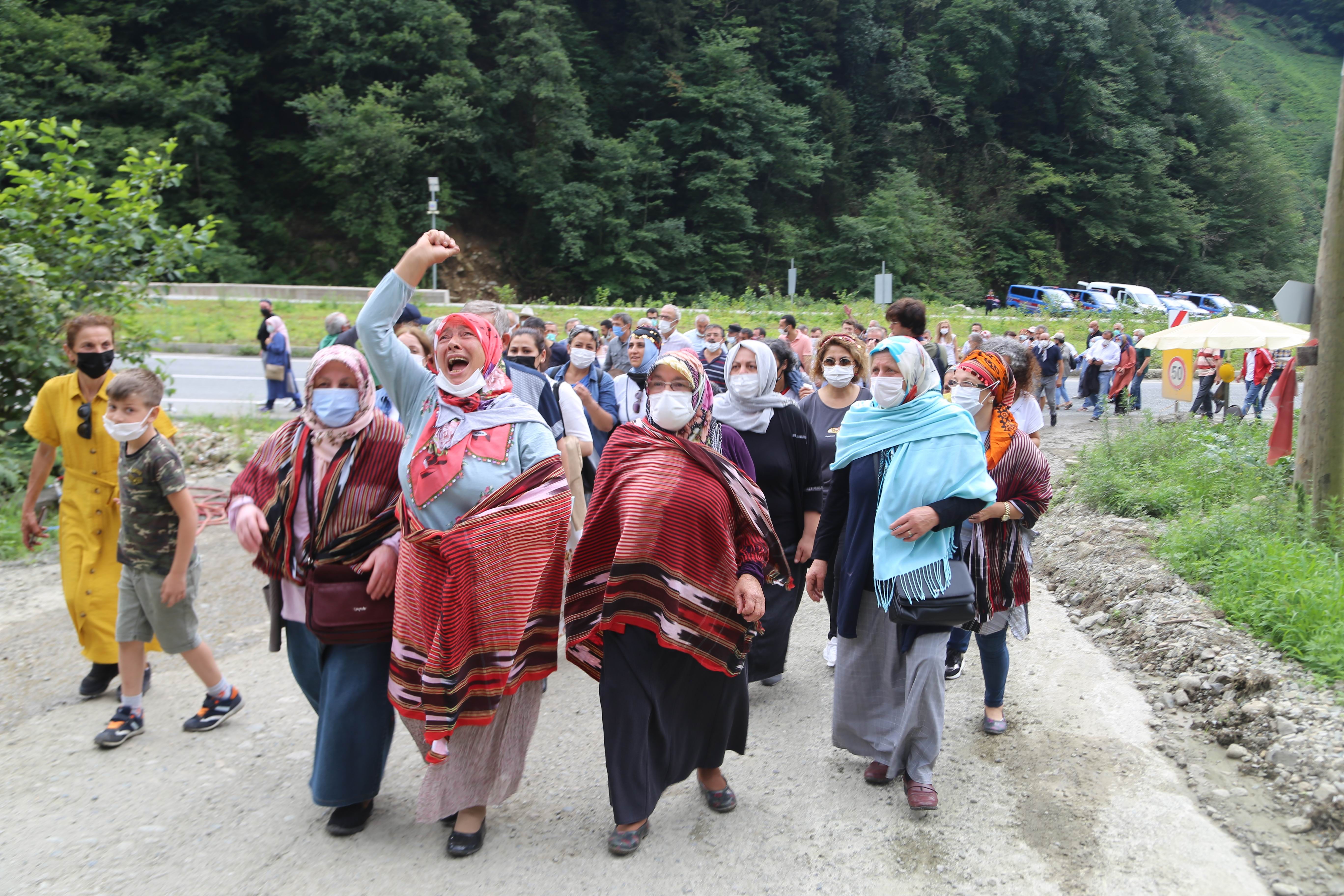 İkizdereliler nöbetin 100. gününde eylem yaptı