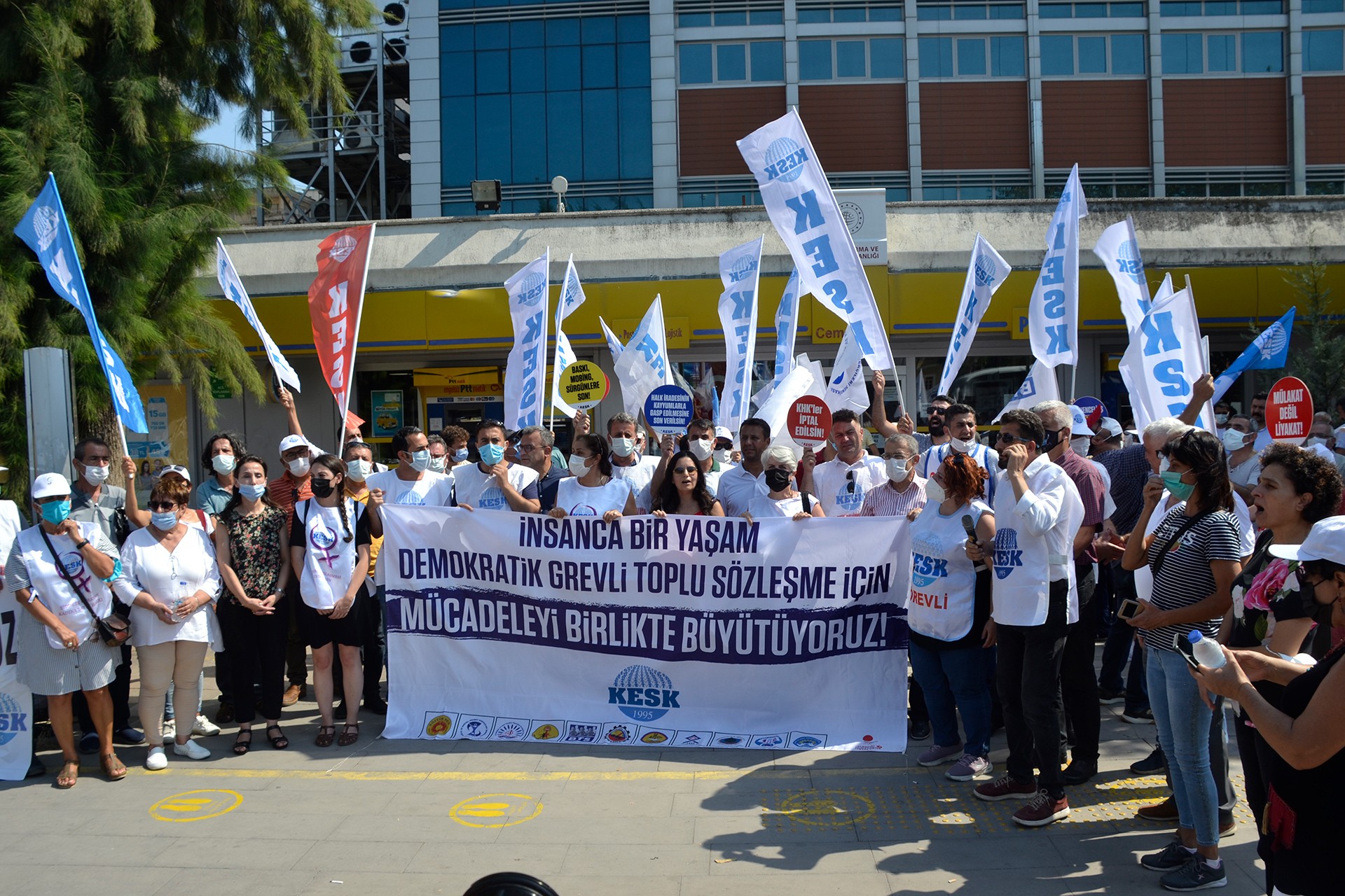 KESK'in Adana'daki açıklaması