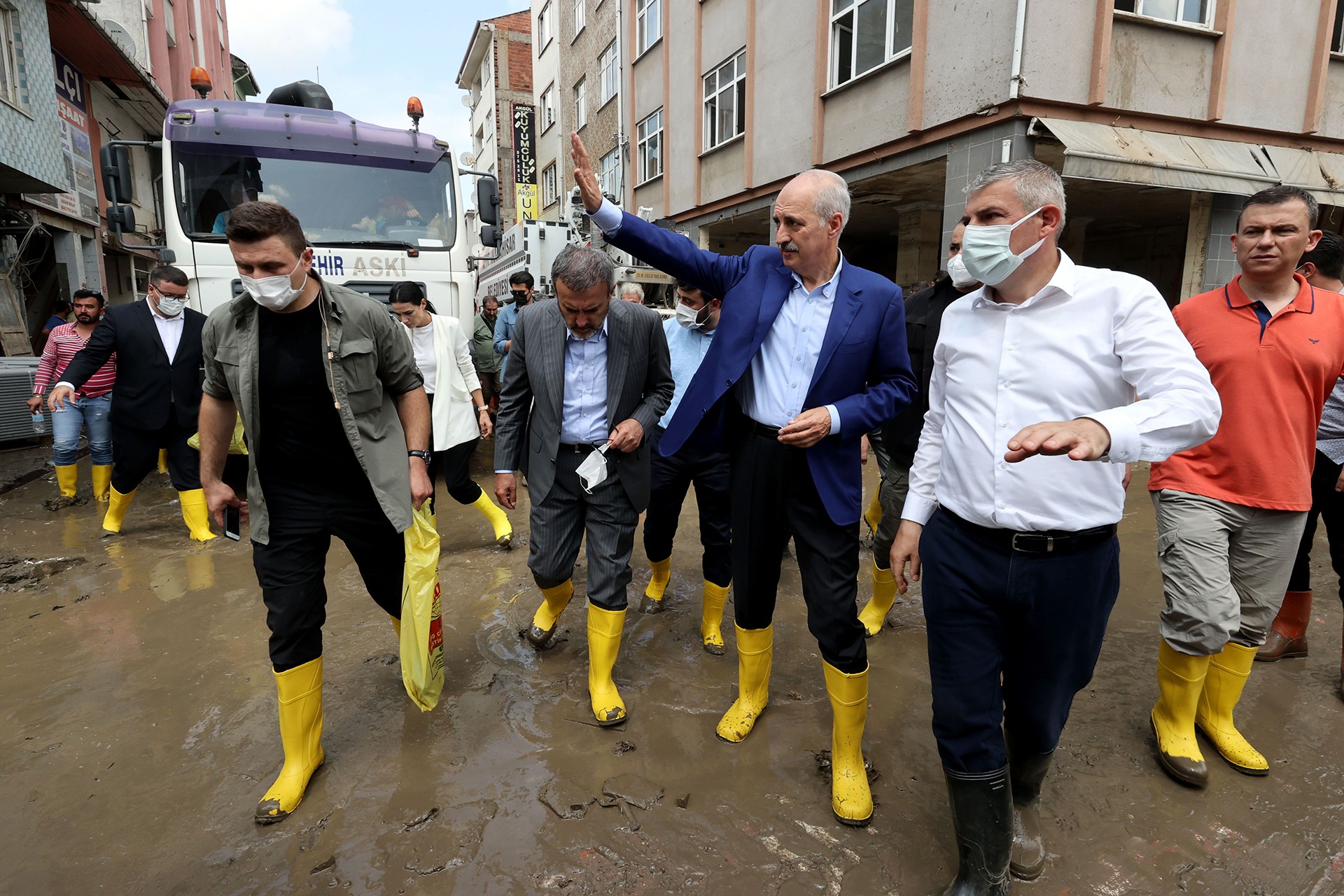 Numan Kurtulmuş 62 kişinin öldüğü Bozkurt'ta: Türkiye başarılı sınav verdi