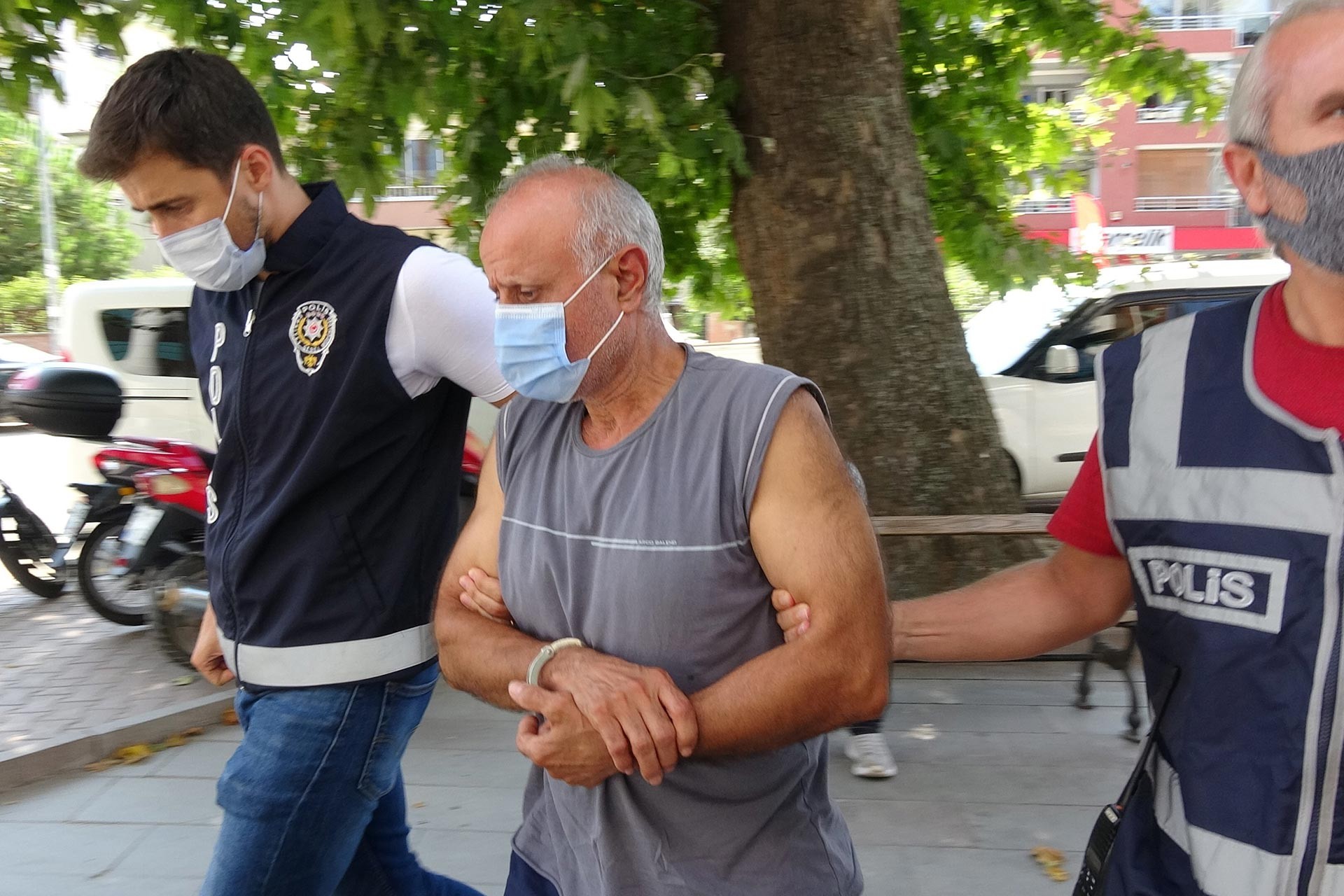 Bursa'da iki çocuğu istismara maruz bırakan fail tutuklandı