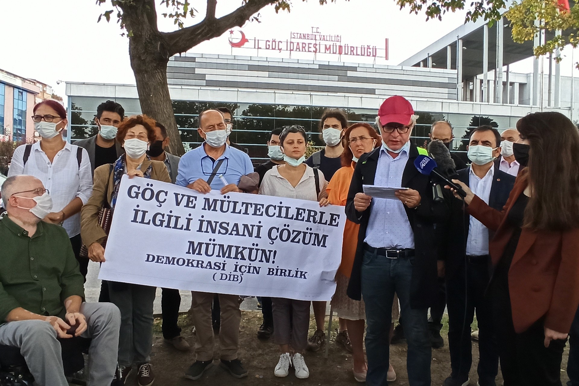 DİB, göçmen ve mültecilere ilişkin tutum belgesini açıkladı: "İnsani çözüm mümkün"