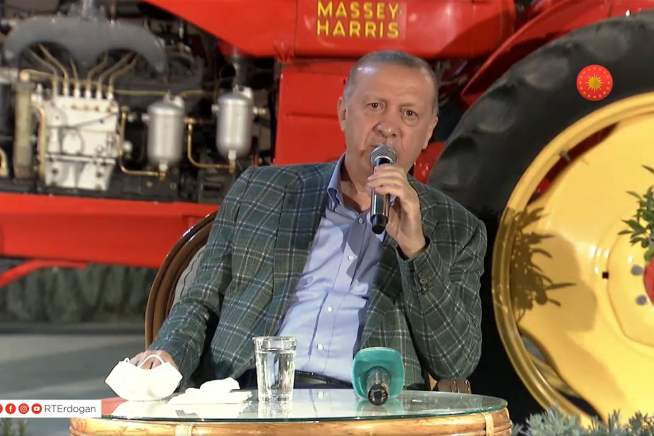 Erdoğan yine "Yurt sorunu diye bir şey söz konusu değil" dedi