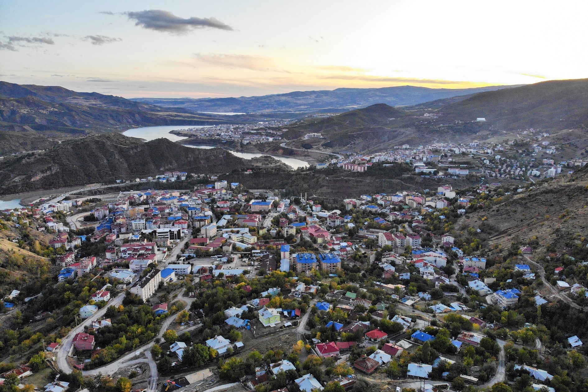 "Dersim’in mutsuzluğu" çalışması ­­ | "Hakim ideoloji ve kimliklerden uzaklaşmak mutsuzluk getiriyor"