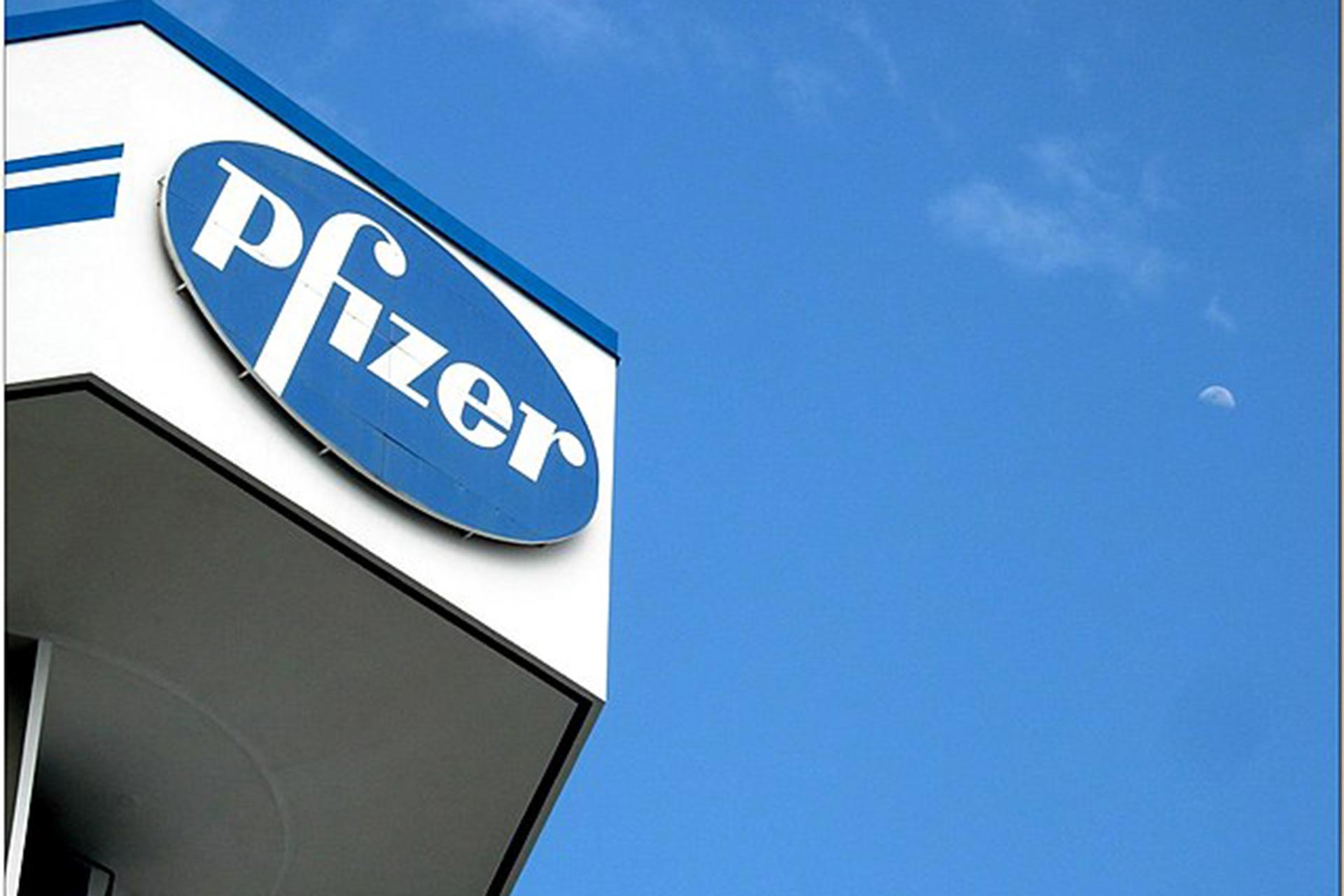 Pfizer, Kovid-19'a karşı geliştirdiği ilaç için lisans anlaşması imzaladı