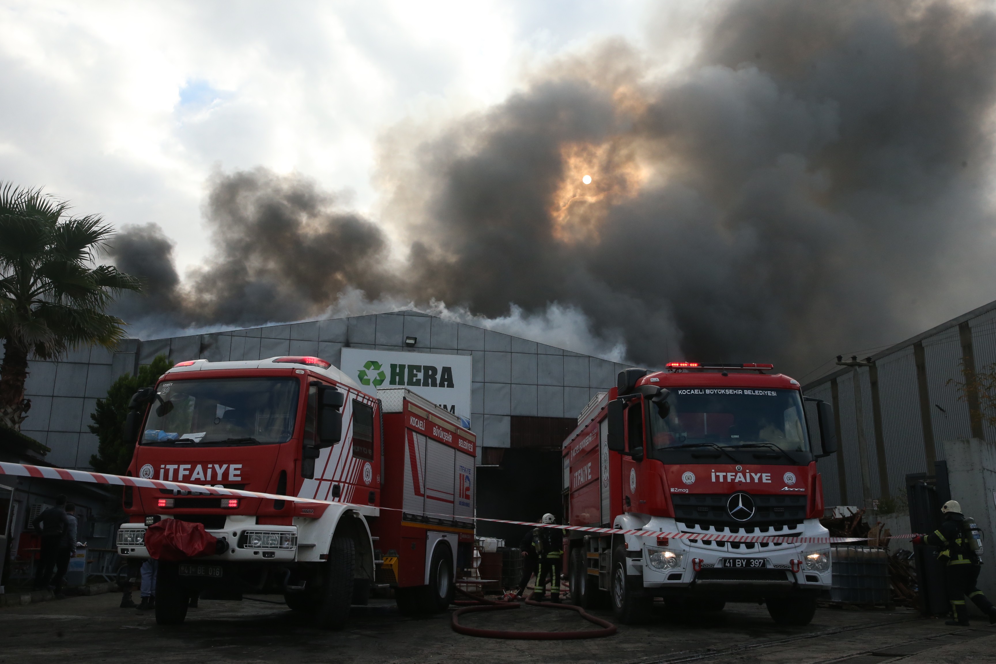 Termik santral, fabrika ve rafinerilerin etrafına yangın alanı oluşturulacak