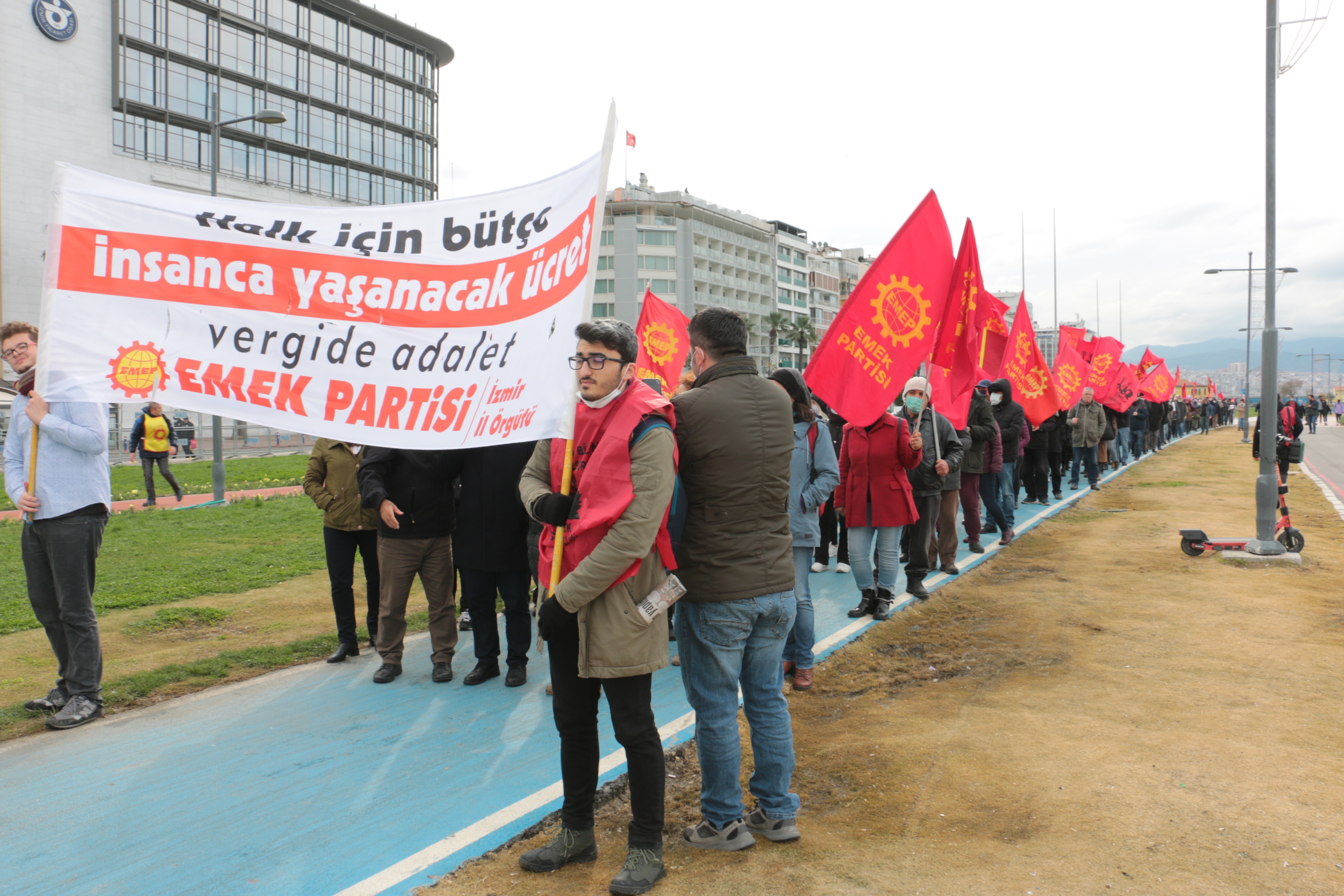 EMEP üyeleri mitinge katıldı 